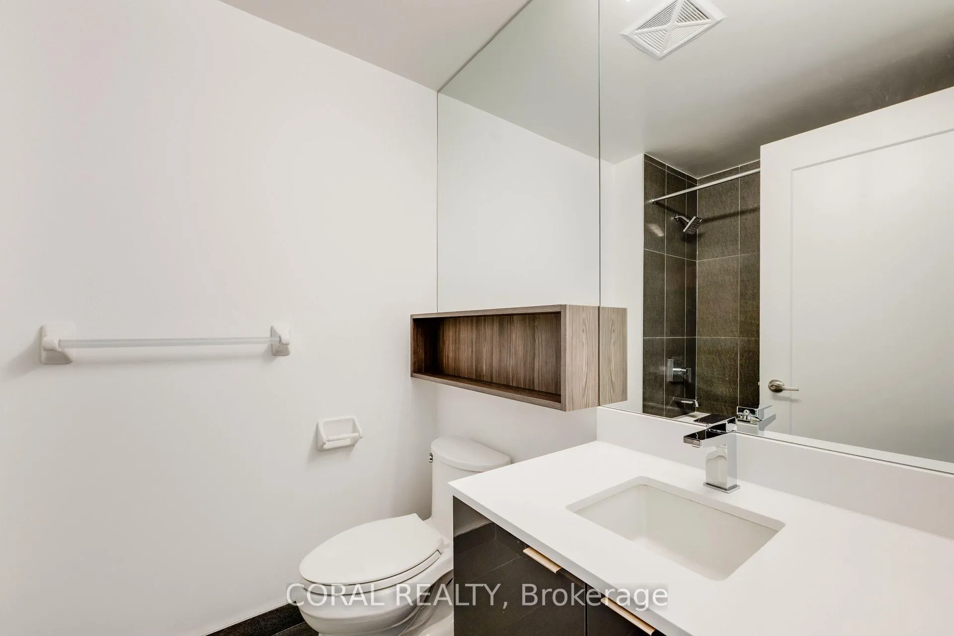 Photo 27 of Unit 347, 60 Princess Street, Toronto, Waterfront Communities — HOMEH