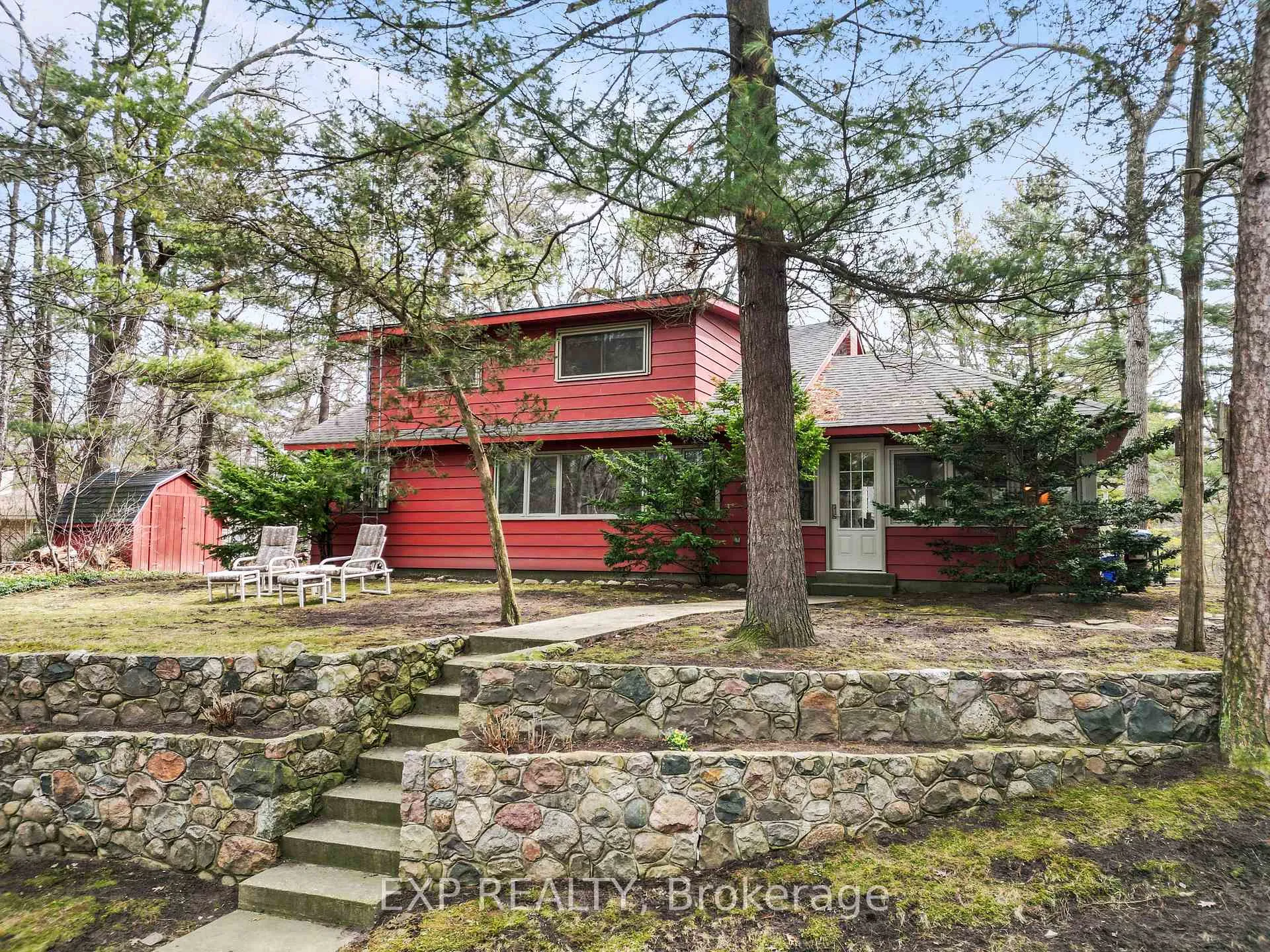Photo 1 of 9 Summit Avenue, South Huron, Stephen — HOMEH