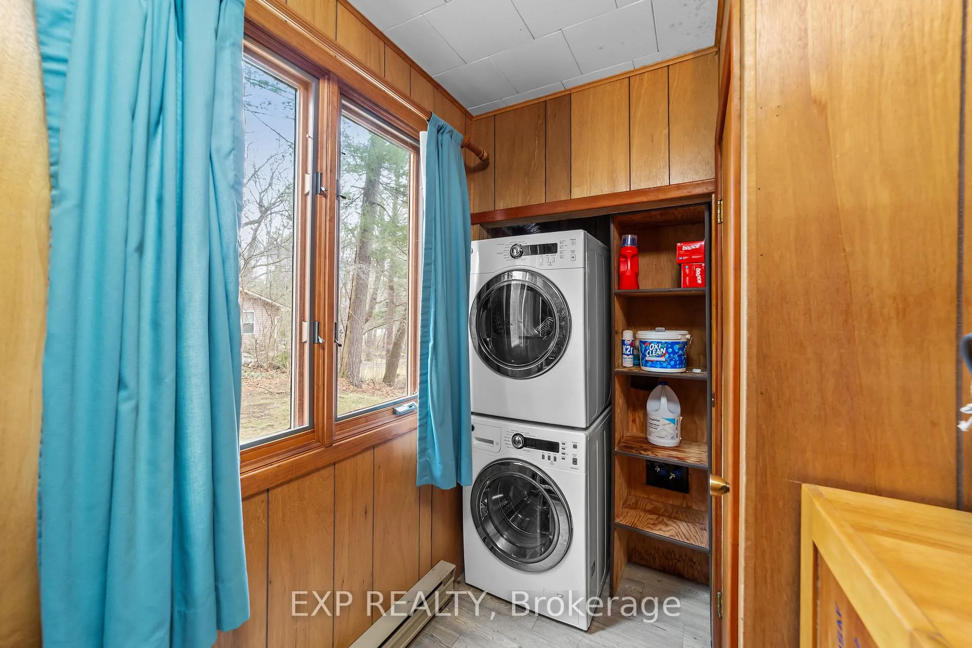 Photo 24 of 9 Summit Avenue, South Huron, Stephen — HOMEH