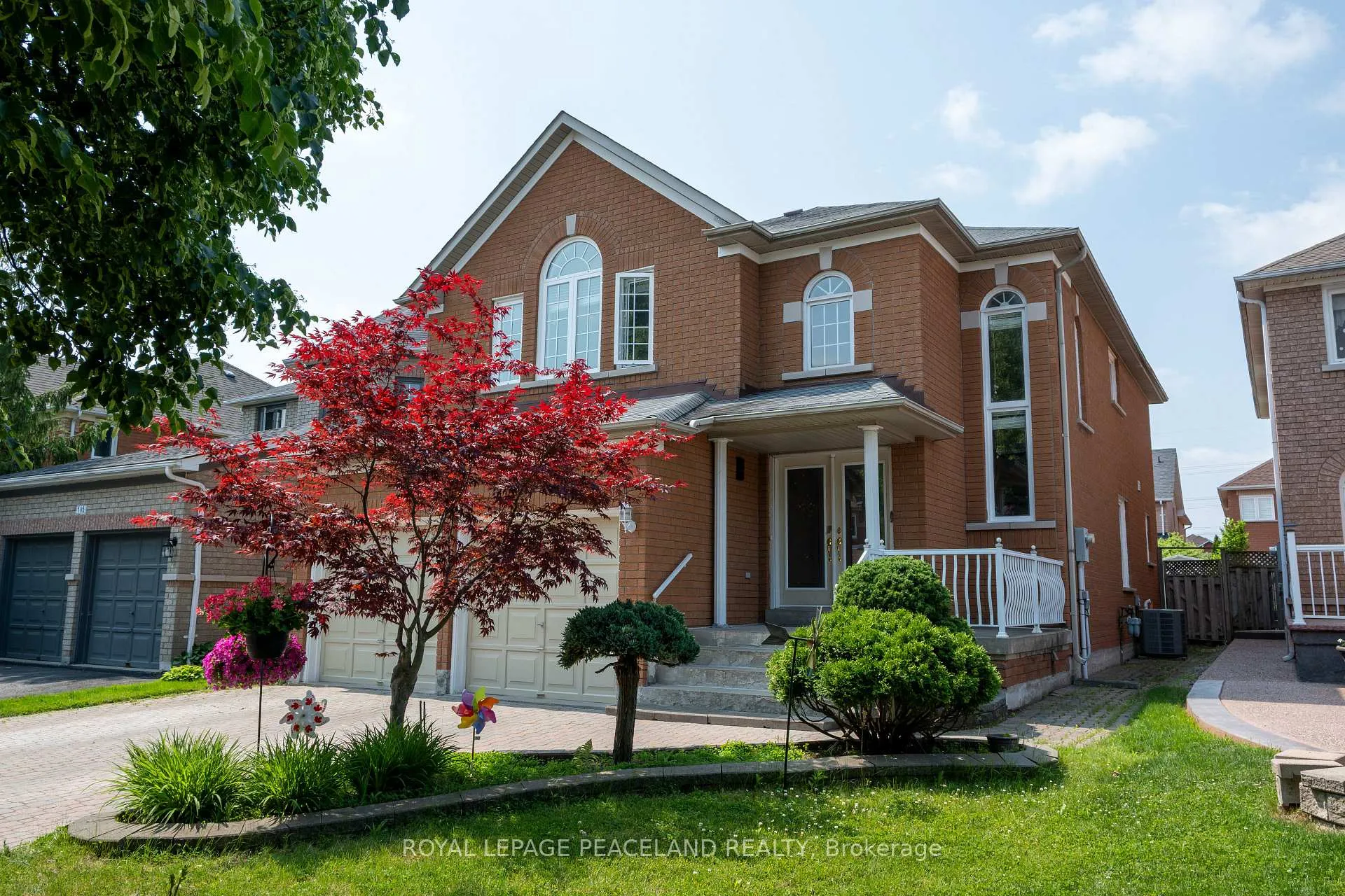 Photo 2 of 107 Quince Crescent, Markham, Rouge River Estates — HOMEH