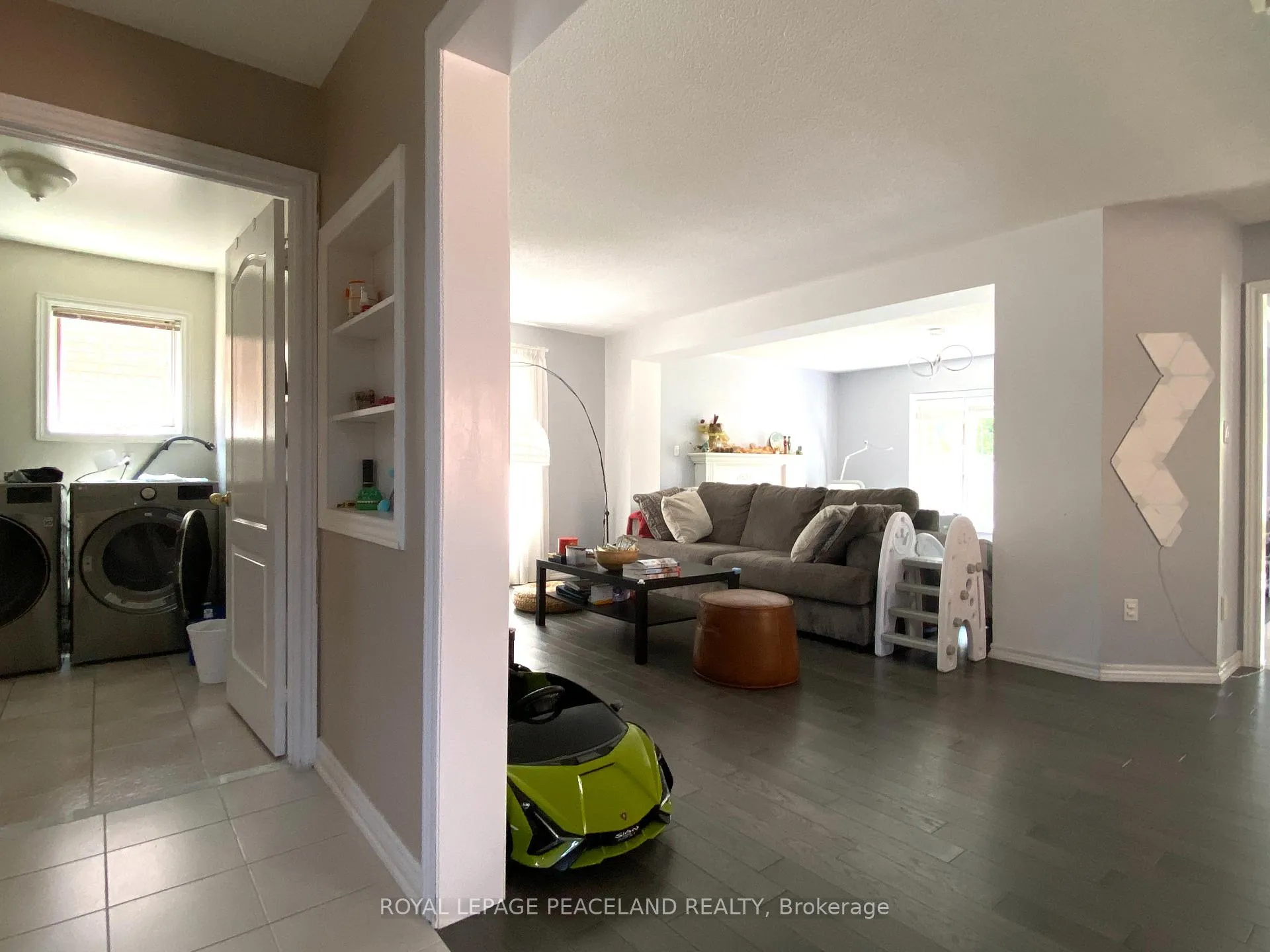 Photo 19 of 107 Quince Crescent, Markham, Rouge River Estates — HOMEH