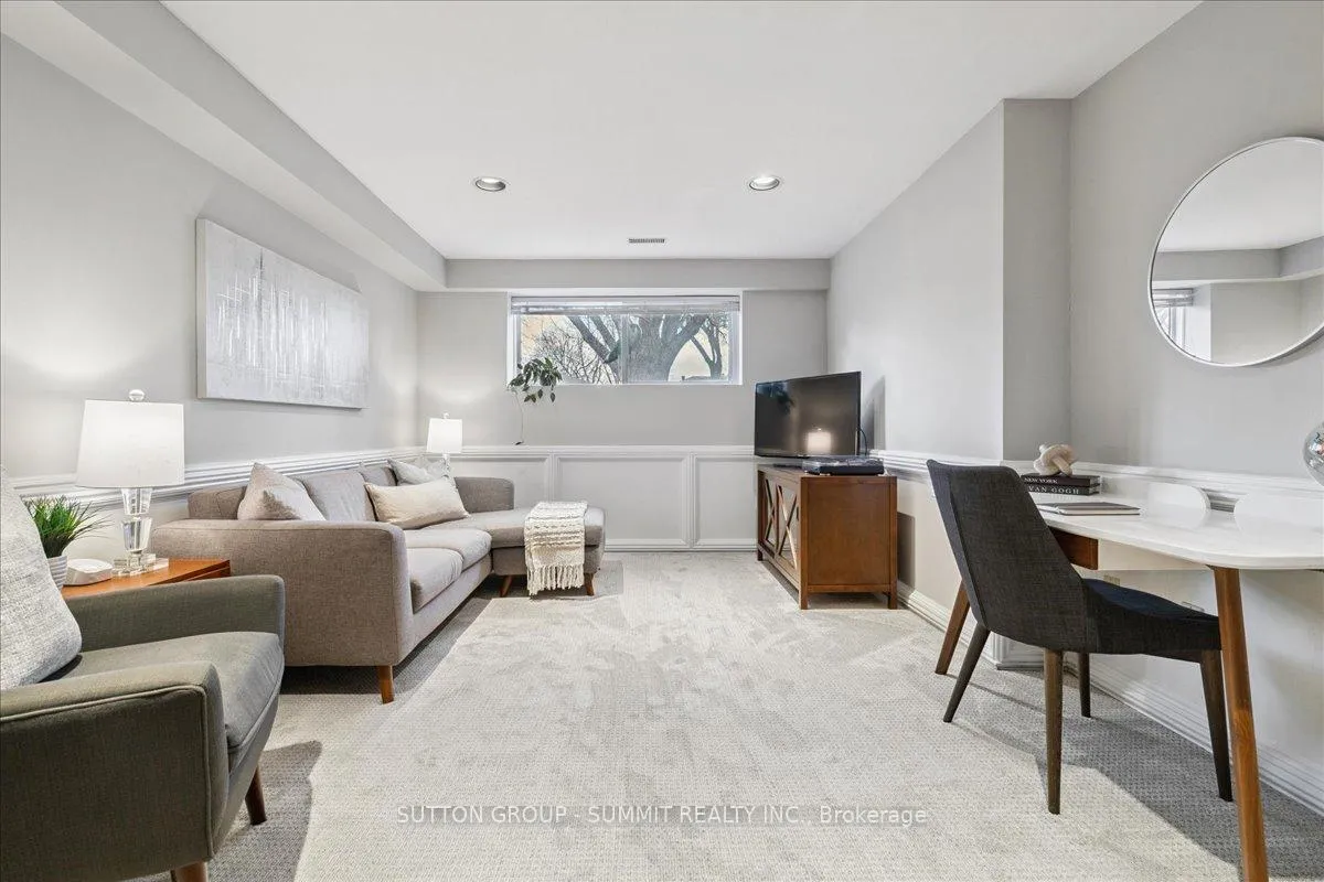 Photo 30 of 319 Erindale Drive, Burlington, Appleby — HOMEH