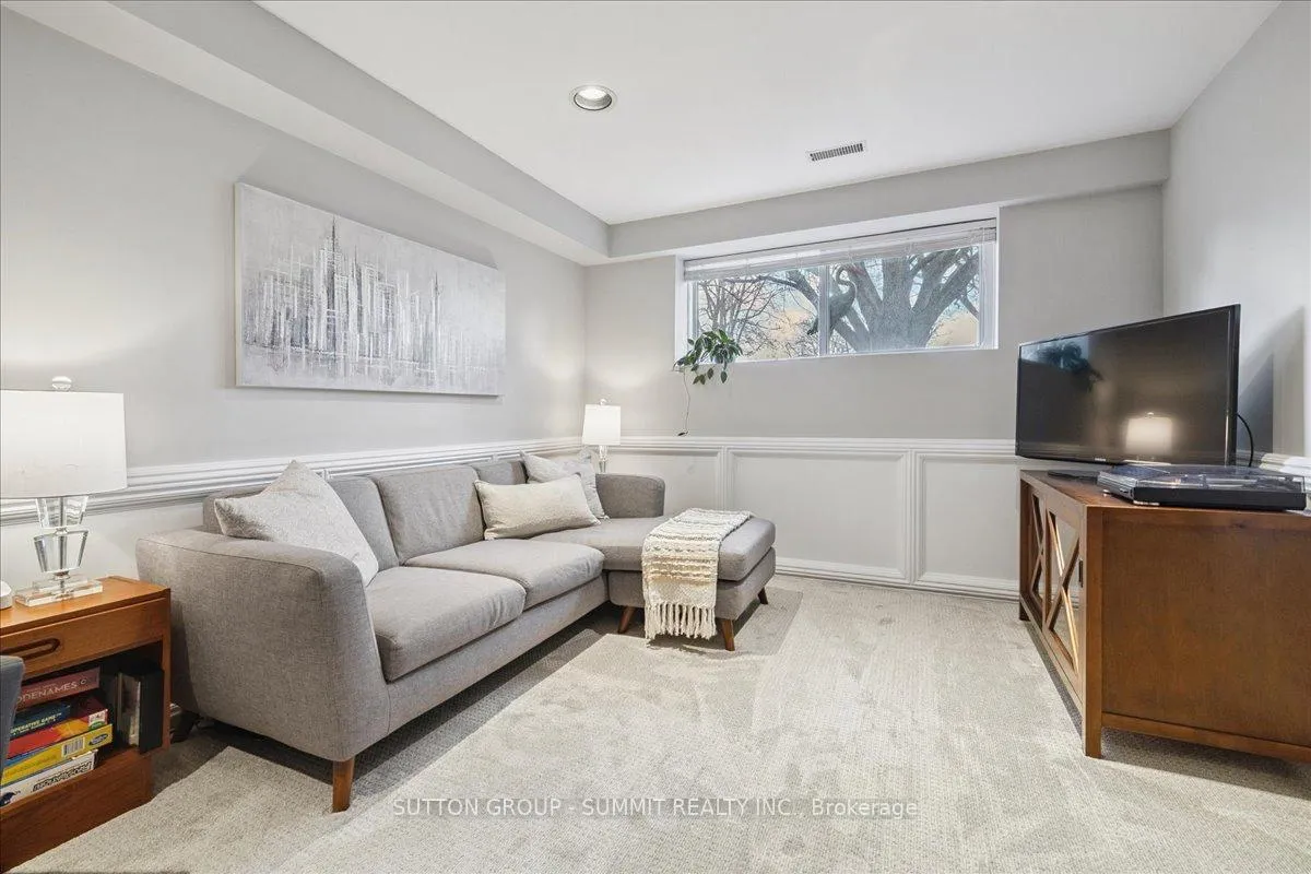 Photo 31 of 319 Erindale Drive, Burlington, Appleby — HOMEH