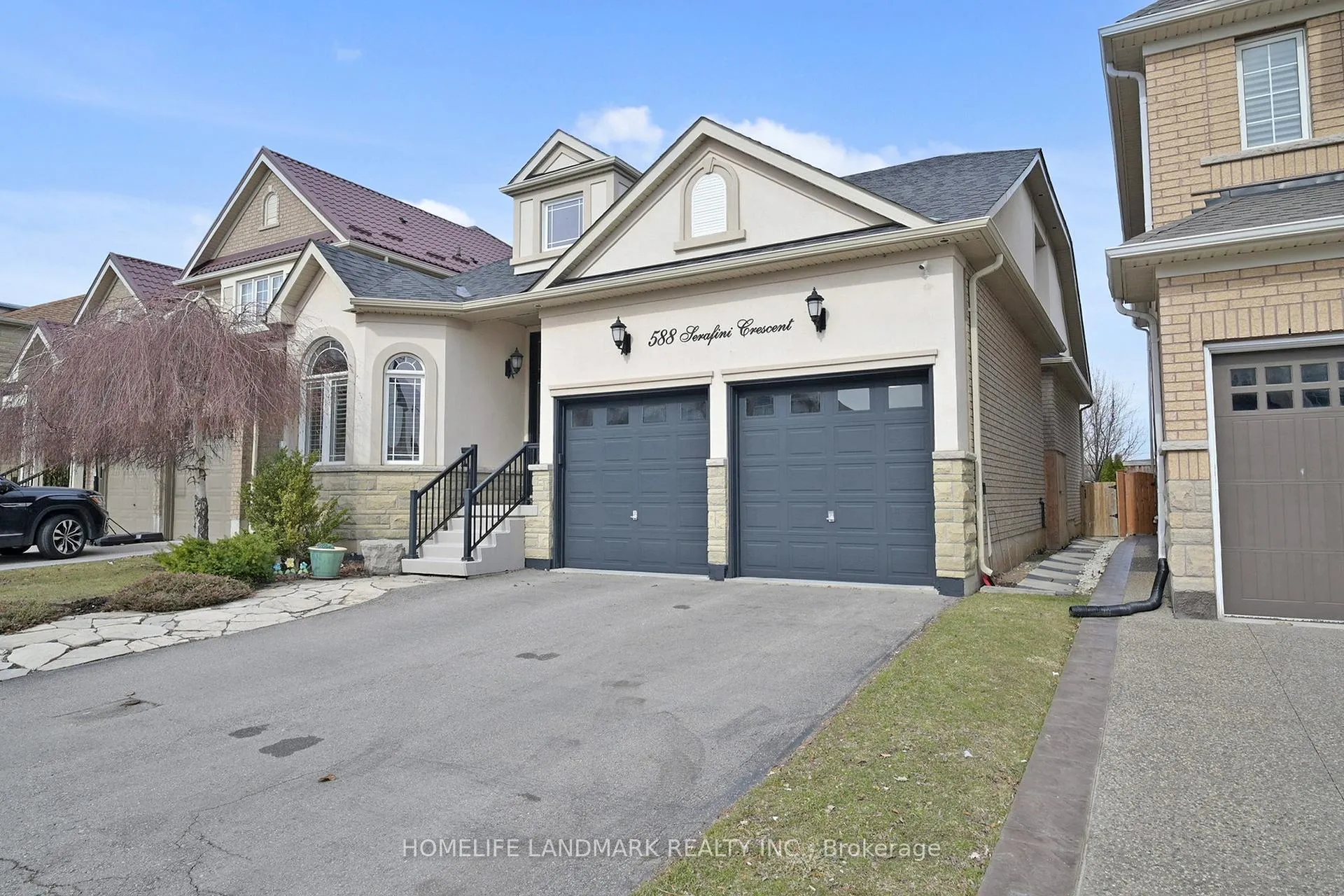 Photo 2 of 588 Serafini Crescent, Milton, Willmott — HOMEH