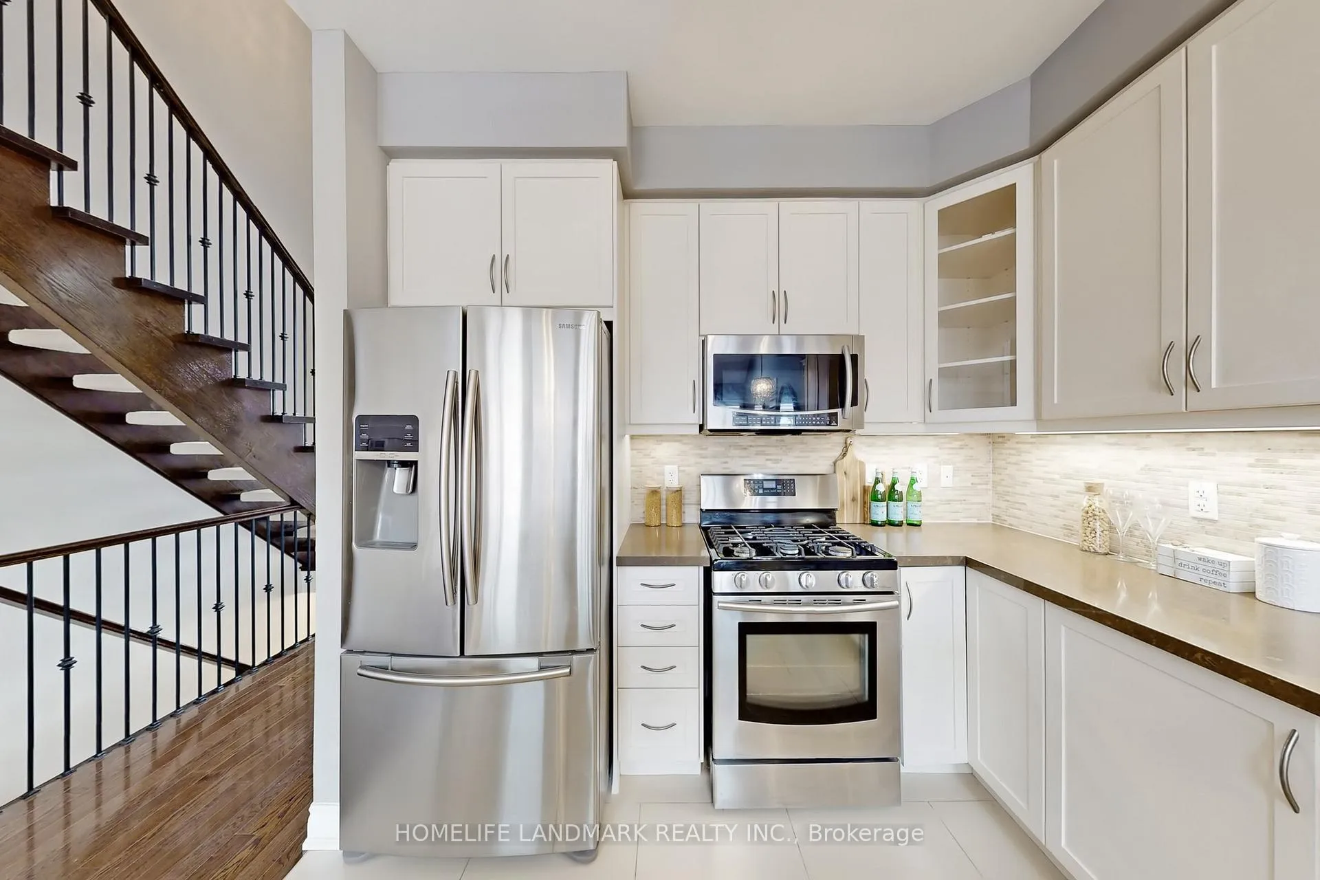 Photo 16 of 588 Serafini Crescent, Milton, Willmott — HOMEH