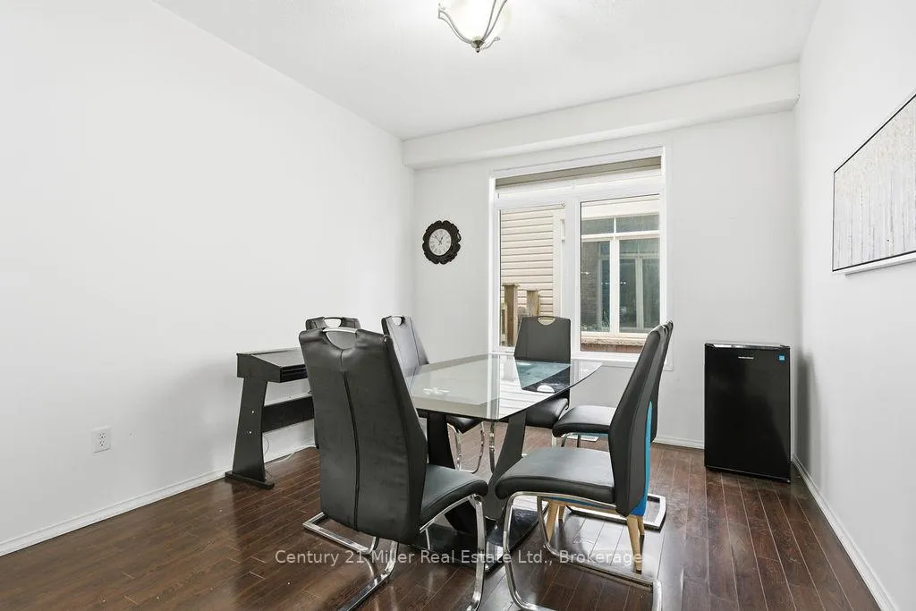 Photo 5 of 4827 Columbus Drive, Burlington, Alton — HOMEH