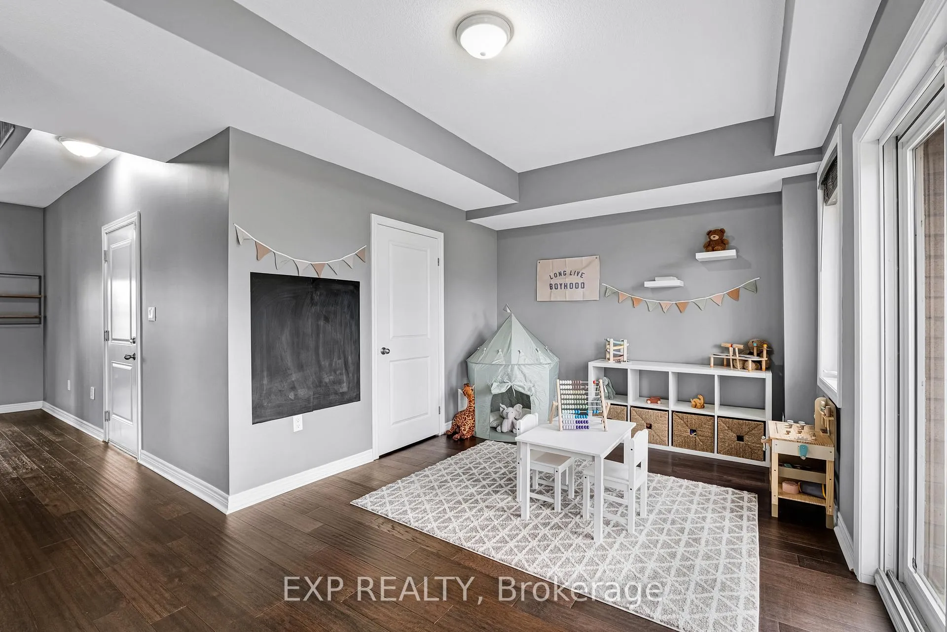 Photo 7 of Unit 17, 122 Dundas Street E, Hamilton, Waterdown — HOMEH