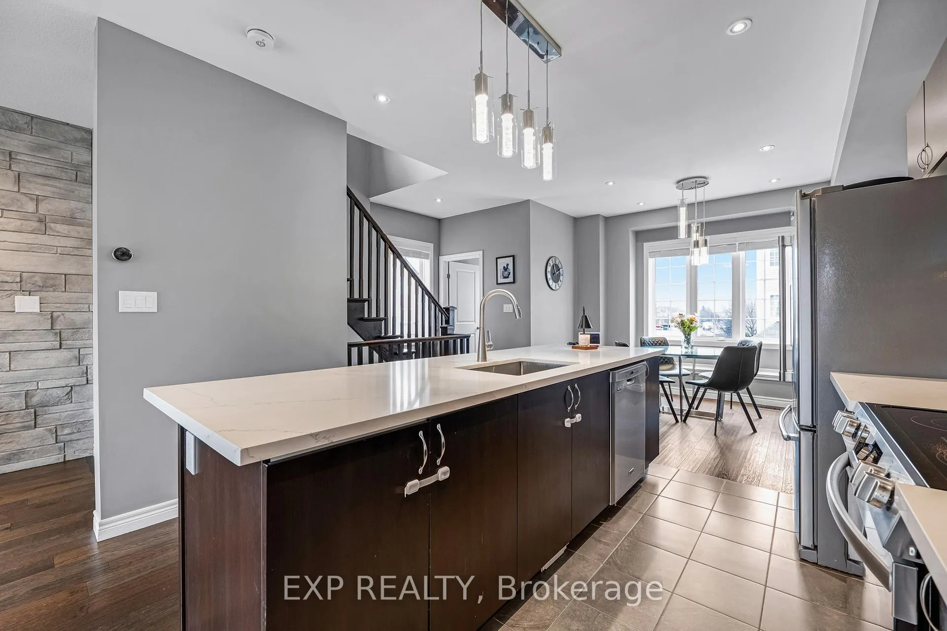 Photo 20 of Unit 17, 122 Dundas Street E, Hamilton, Waterdown — HOMEH