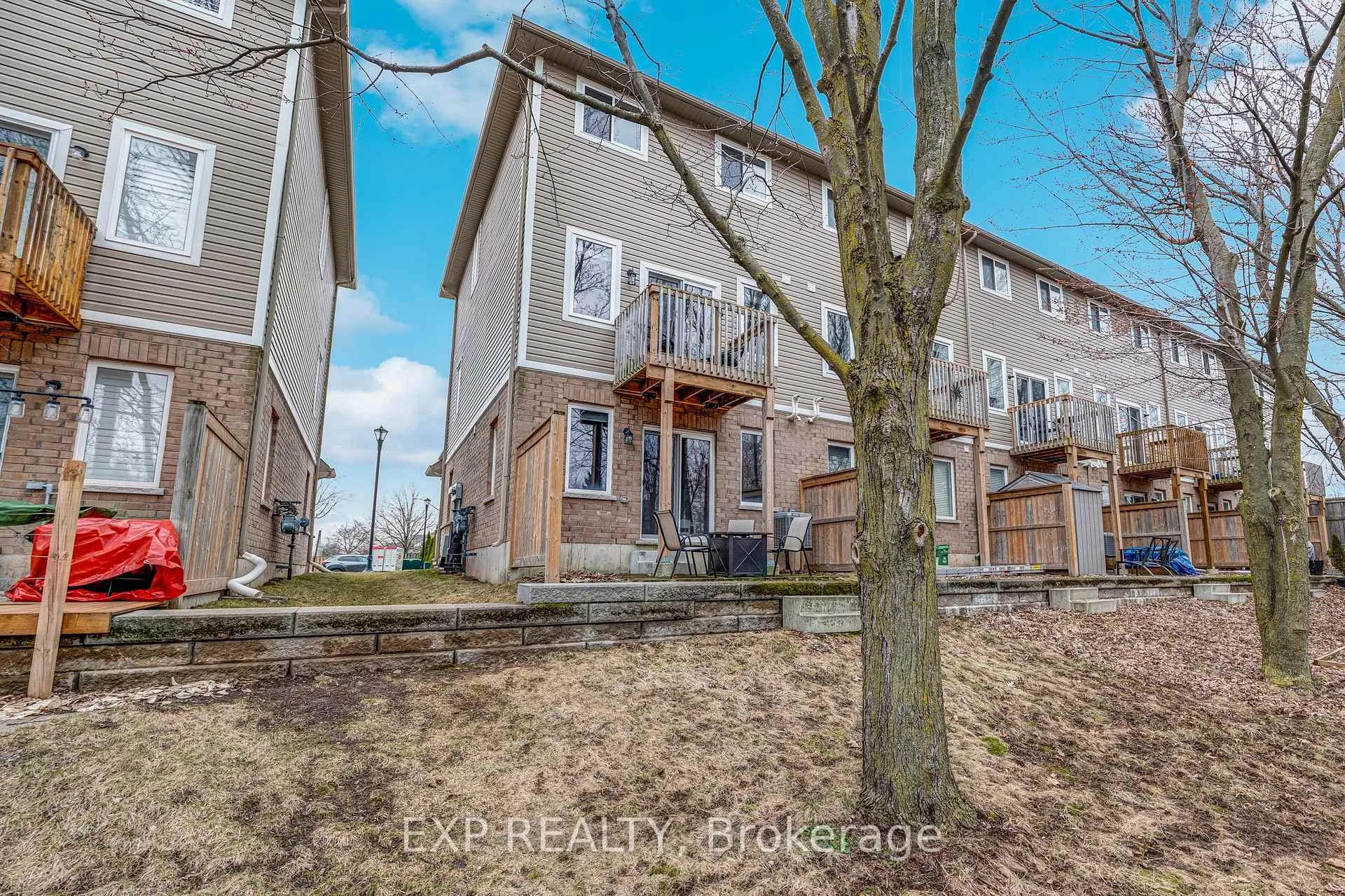 Photo 41 of Unit 17, 122 Dundas Street E, Hamilton, Waterdown — HOMEH