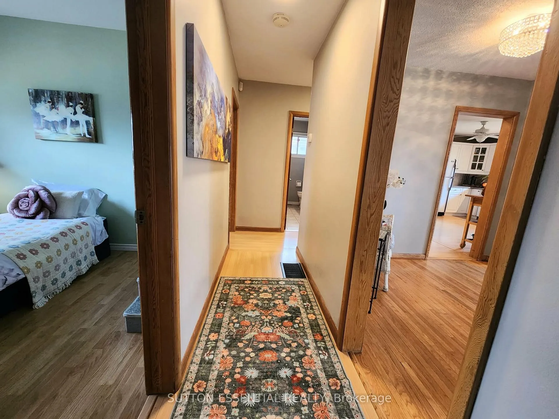 Photo 13 of 142 Manor Drive, Brockville — HOMEH