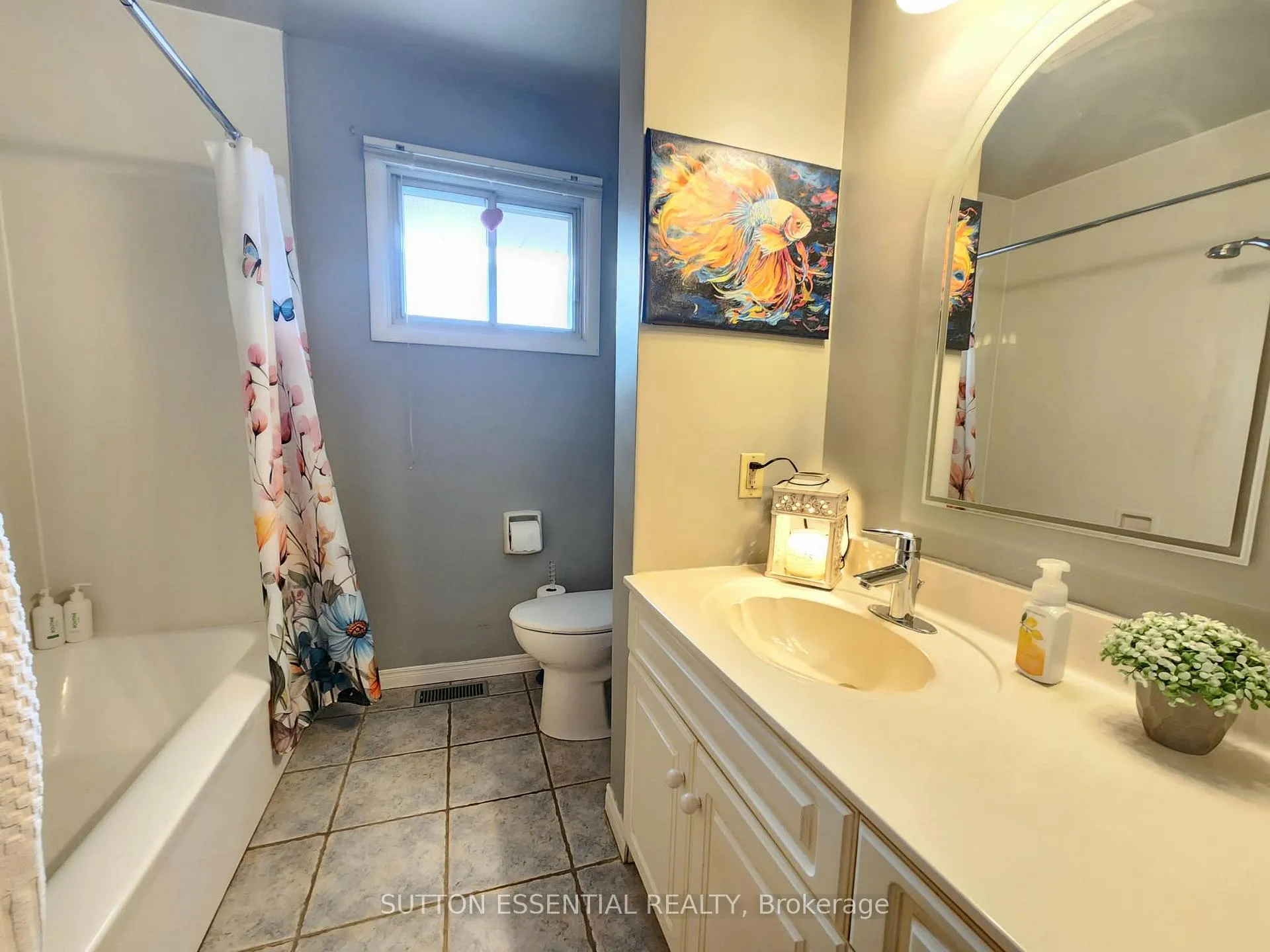 Photo 19 of 142 Manor Drive, Brockville — HOMEH