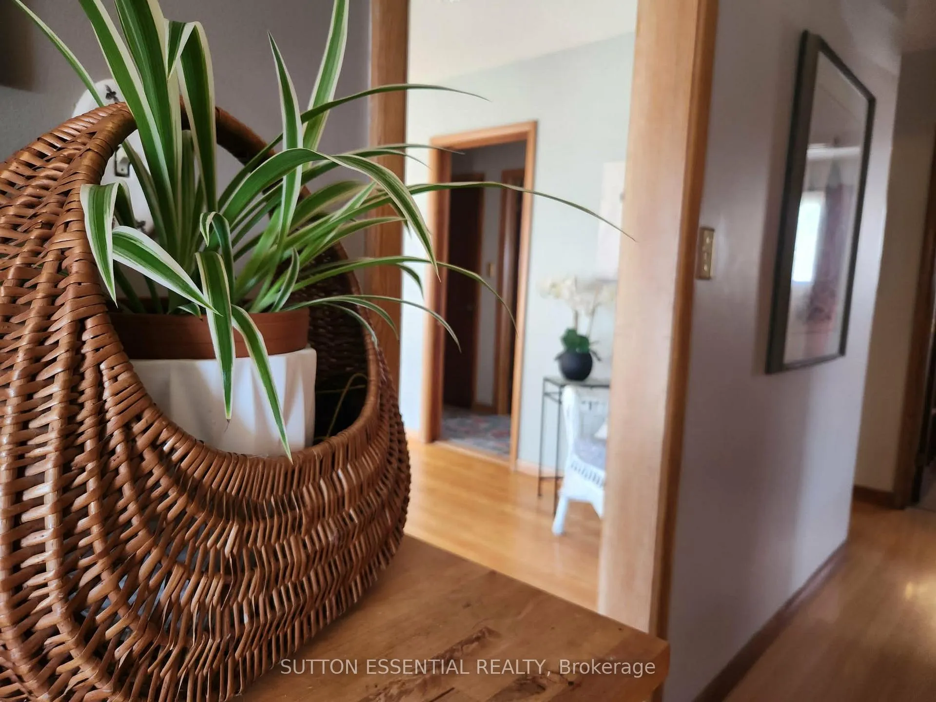 Photo 25 of 142 Manor Drive, Brockville — HOMEH