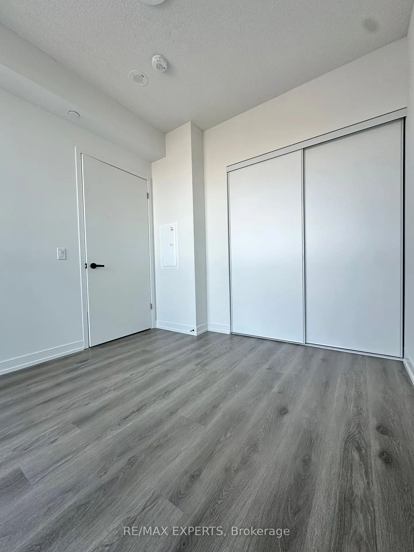 Photo 12 of Unit 1010, 225 Commerce Street, Vaughan, Vaughan Corporate Centre — HOMEH