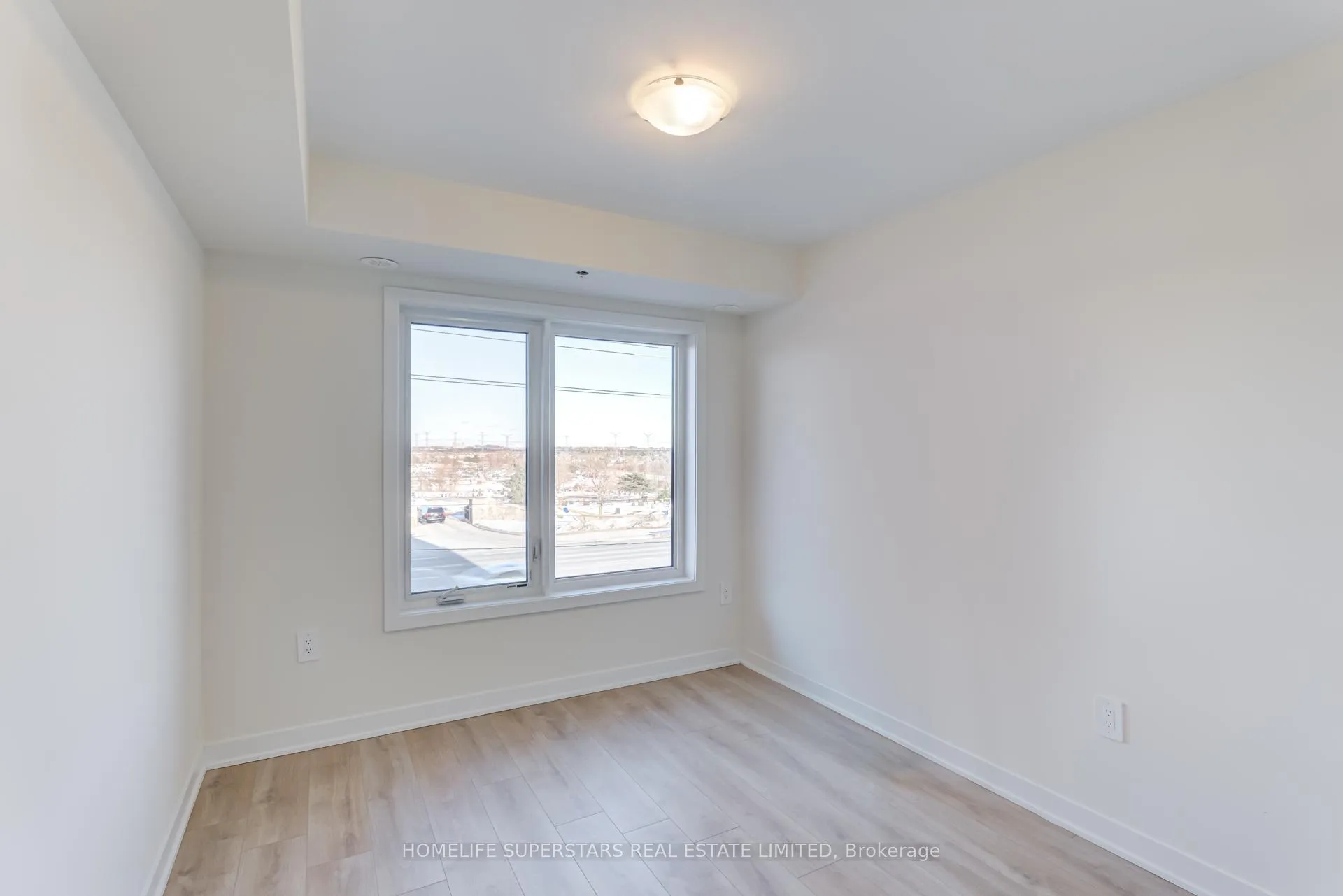 Photo 11 of Unit 313, 1695 Dersan Street, Pickering, Duffin Heights — HOMEH