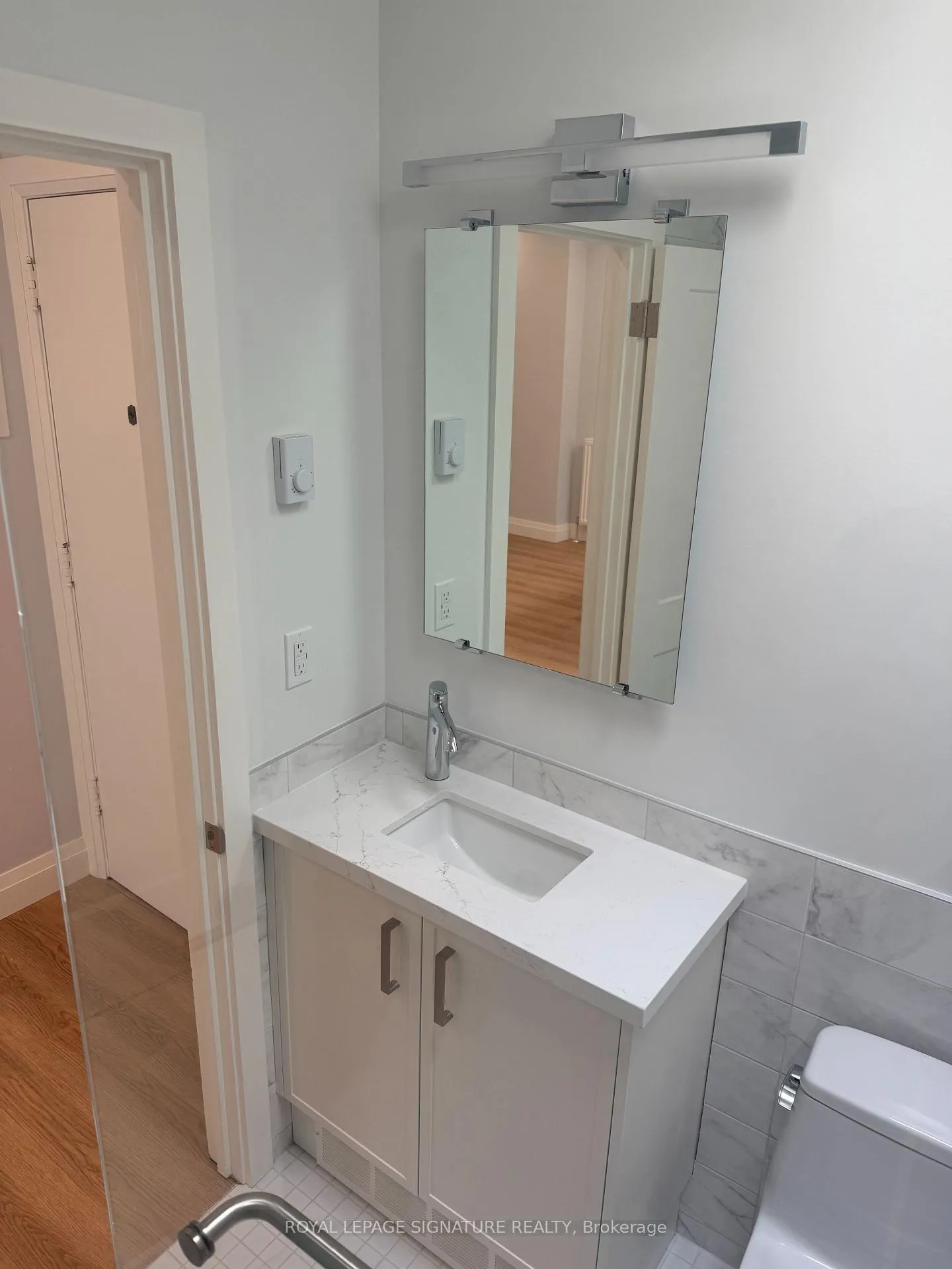 Photo 12 of Unit 2, 1727A Bayview Avenue, Toronto, Leaside — HOMEH