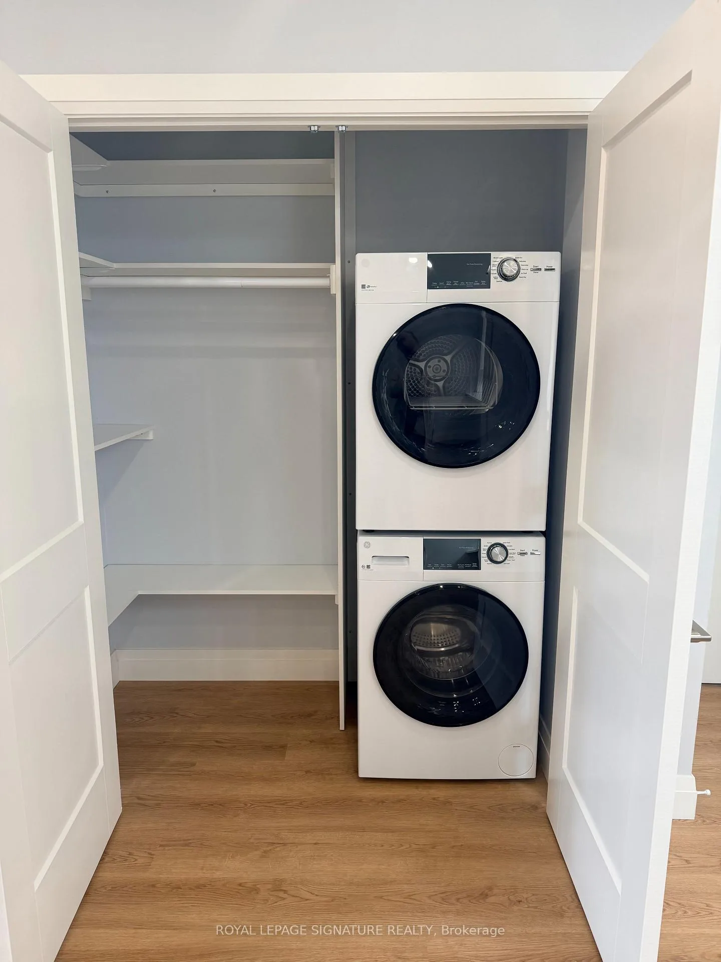 Photo 14 of Unit 2, 1727A Bayview Avenue, Toronto, Leaside — HOMEH