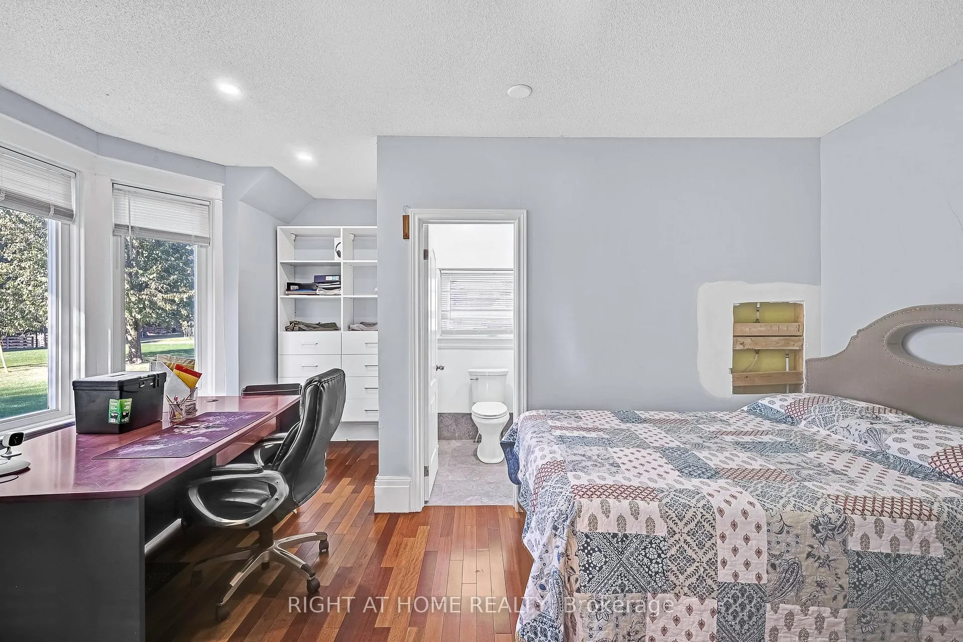 Photo 6 of 680 Winchester Road W, Whitby, Rural Whitby — HOMEH