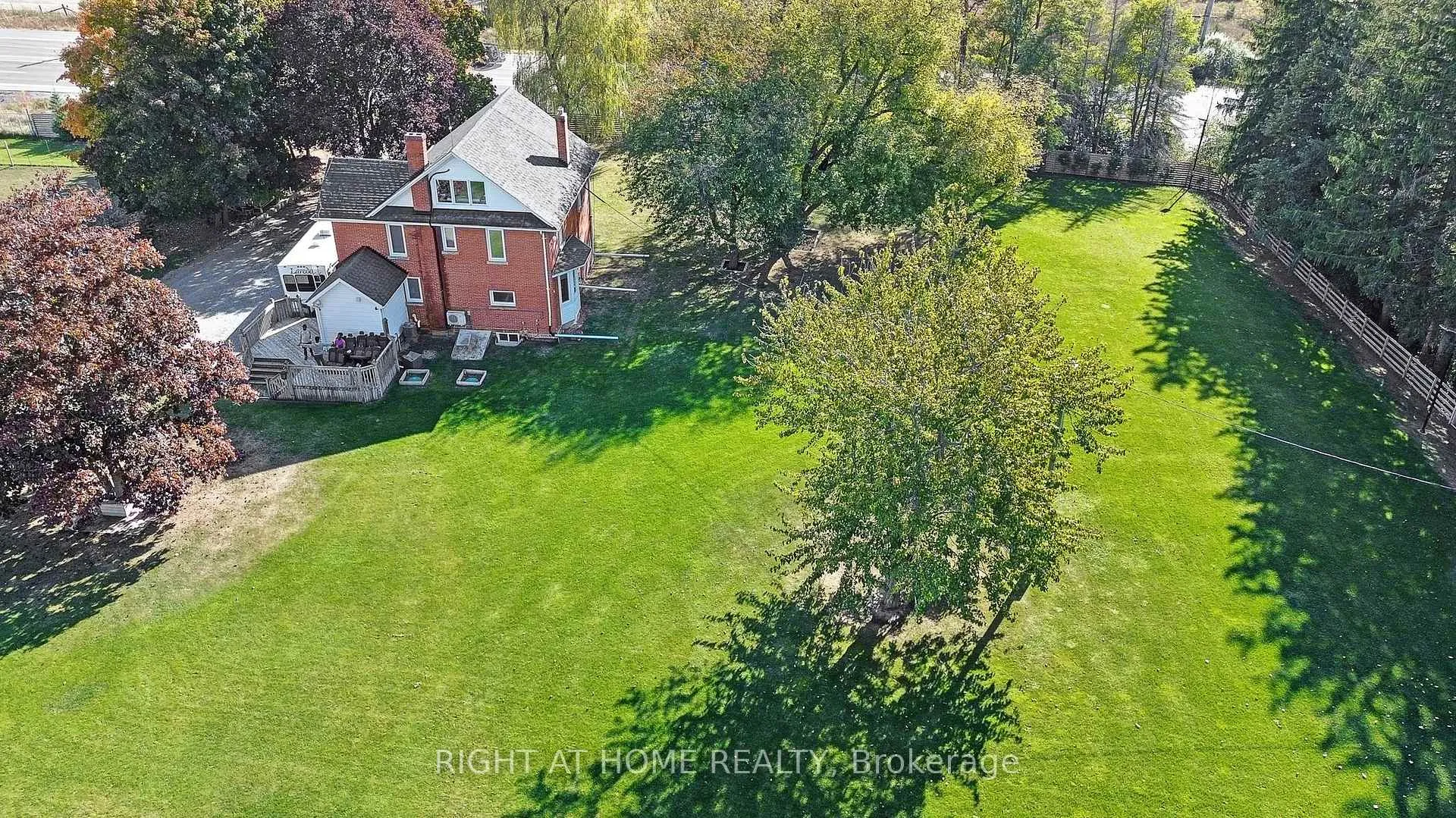 Photo 18 of 680 Winchester Road W, Whitby, Rural Whitby — HOMEH
