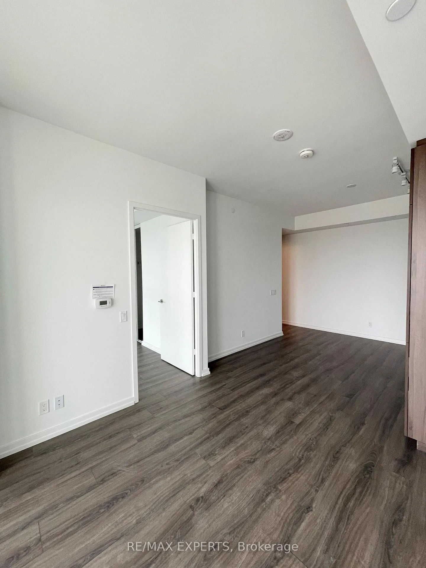 Photo 13 of Unit 2001, 7890 Jane Street, Vaughan, Vaughan Corporate Centre — HOMEH