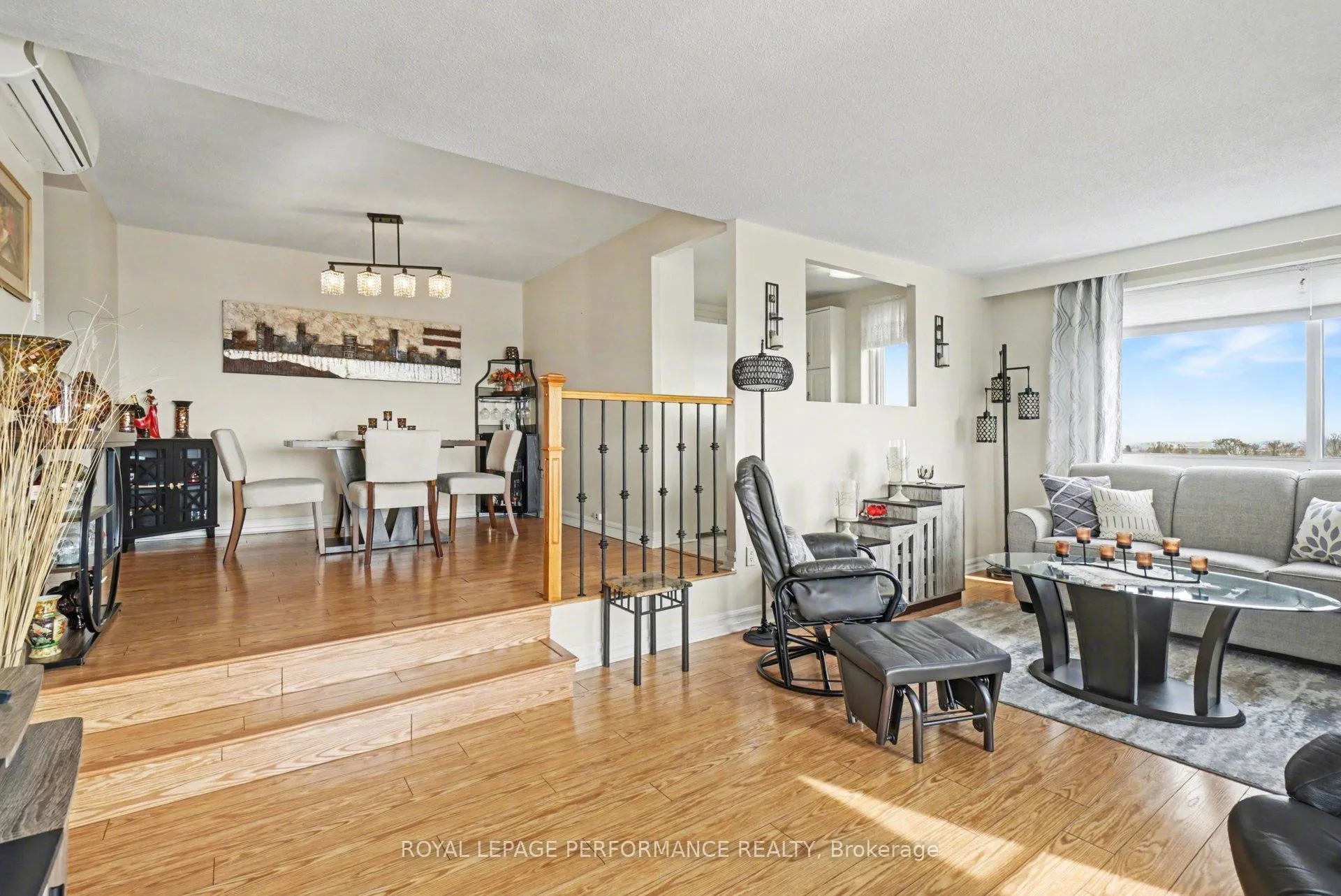 Photo 3 of Unit 715, 915 Elmsmere Road, Ottawa, Beacon Hill South — HOMEH