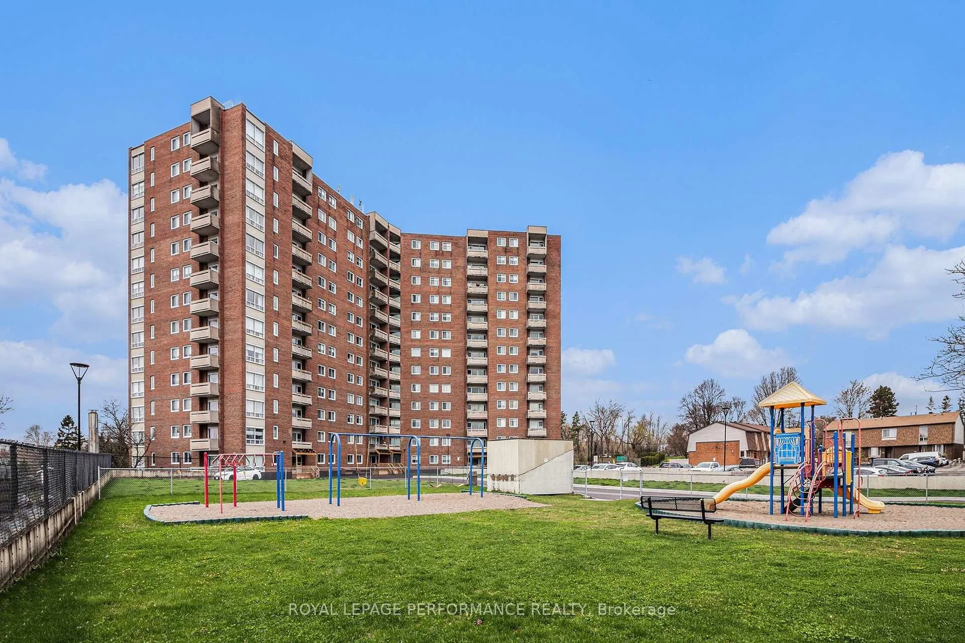 Photo 33 of Unit 715, 915 Elmsmere Road, Ottawa, Beacon Hill South — HOMEH