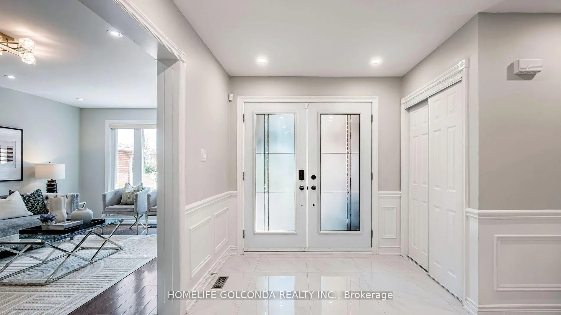 Photo 1 of 310 Airdrie Drive, Vaughan, East Woodbridge — HOMEH