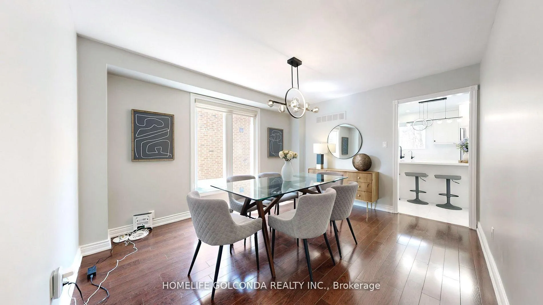 Photo 6 of 310 Airdrie Drive, Vaughan, East Woodbridge — HOMEH