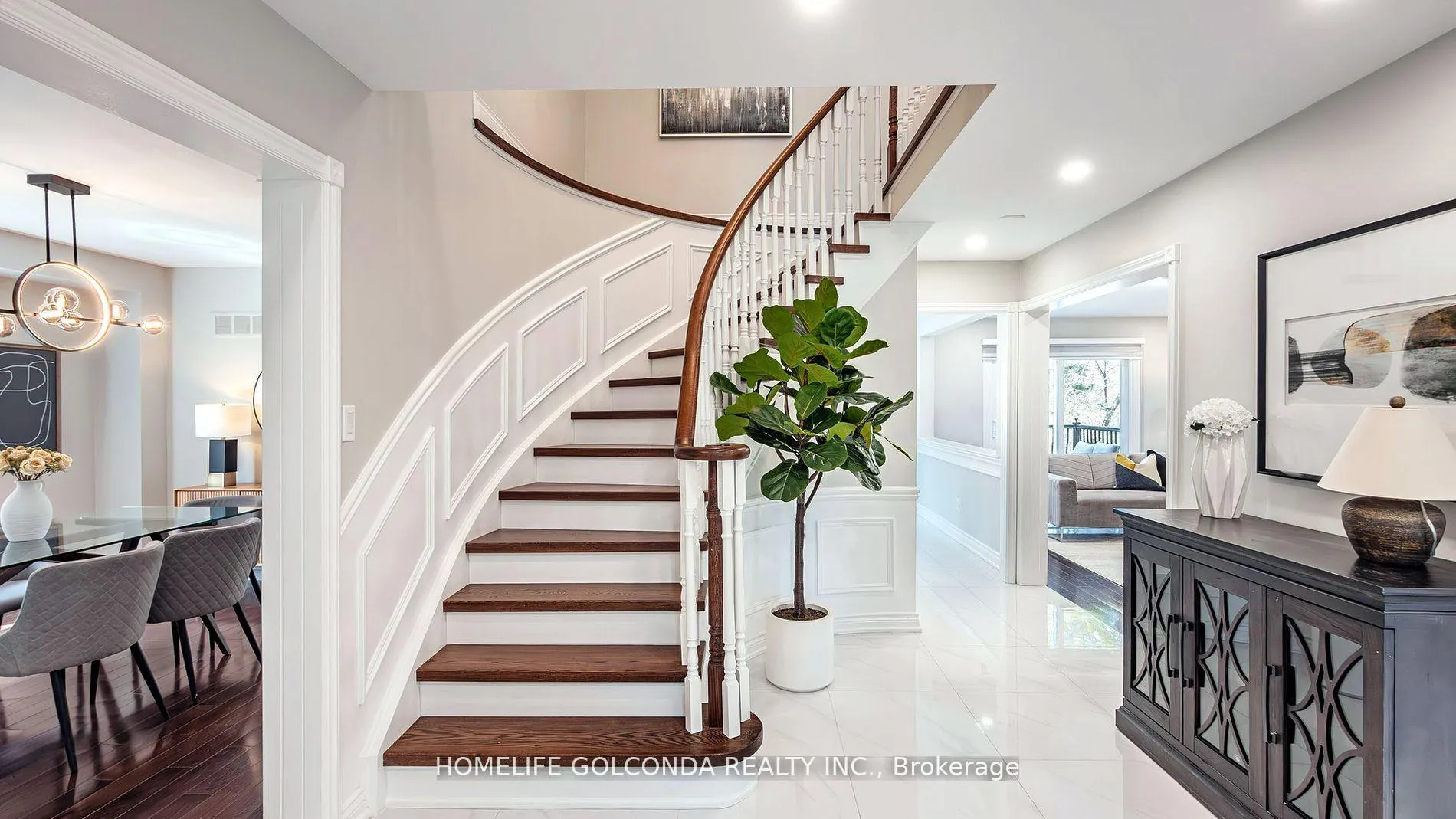Photo 16 of 310 Airdrie Drive, Vaughan, East Woodbridge — HOMEH