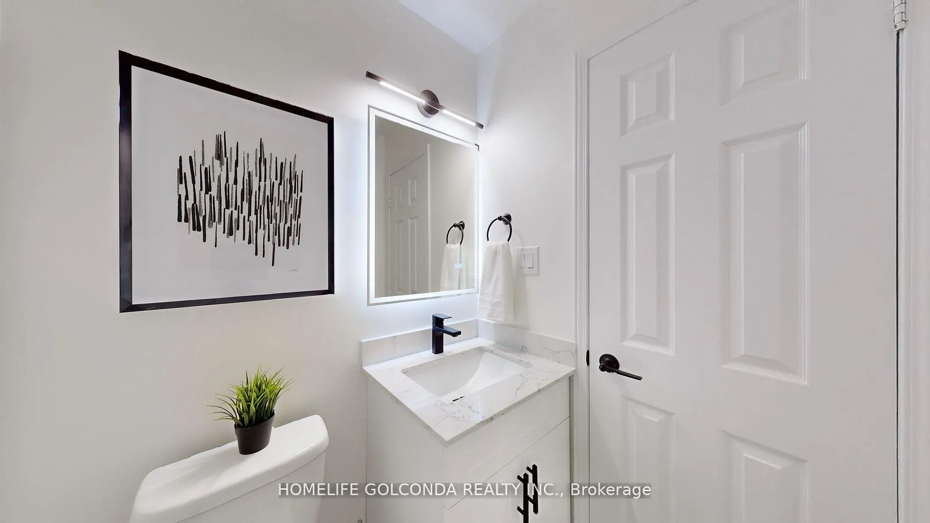 Photo 17 of 310 Airdrie Drive, Vaughan, East Woodbridge — HOMEH
