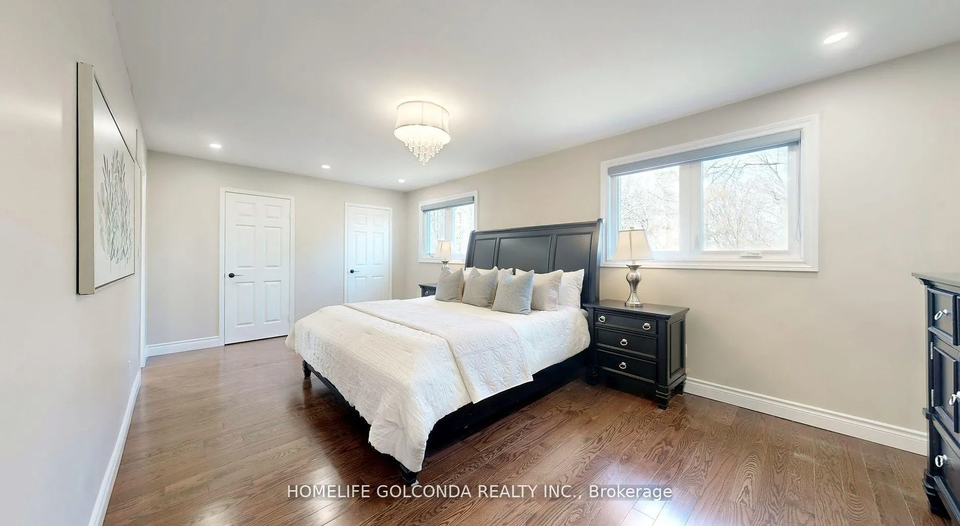 Photo 19 of 310 Airdrie Drive, Vaughan, East Woodbridge — HOMEH