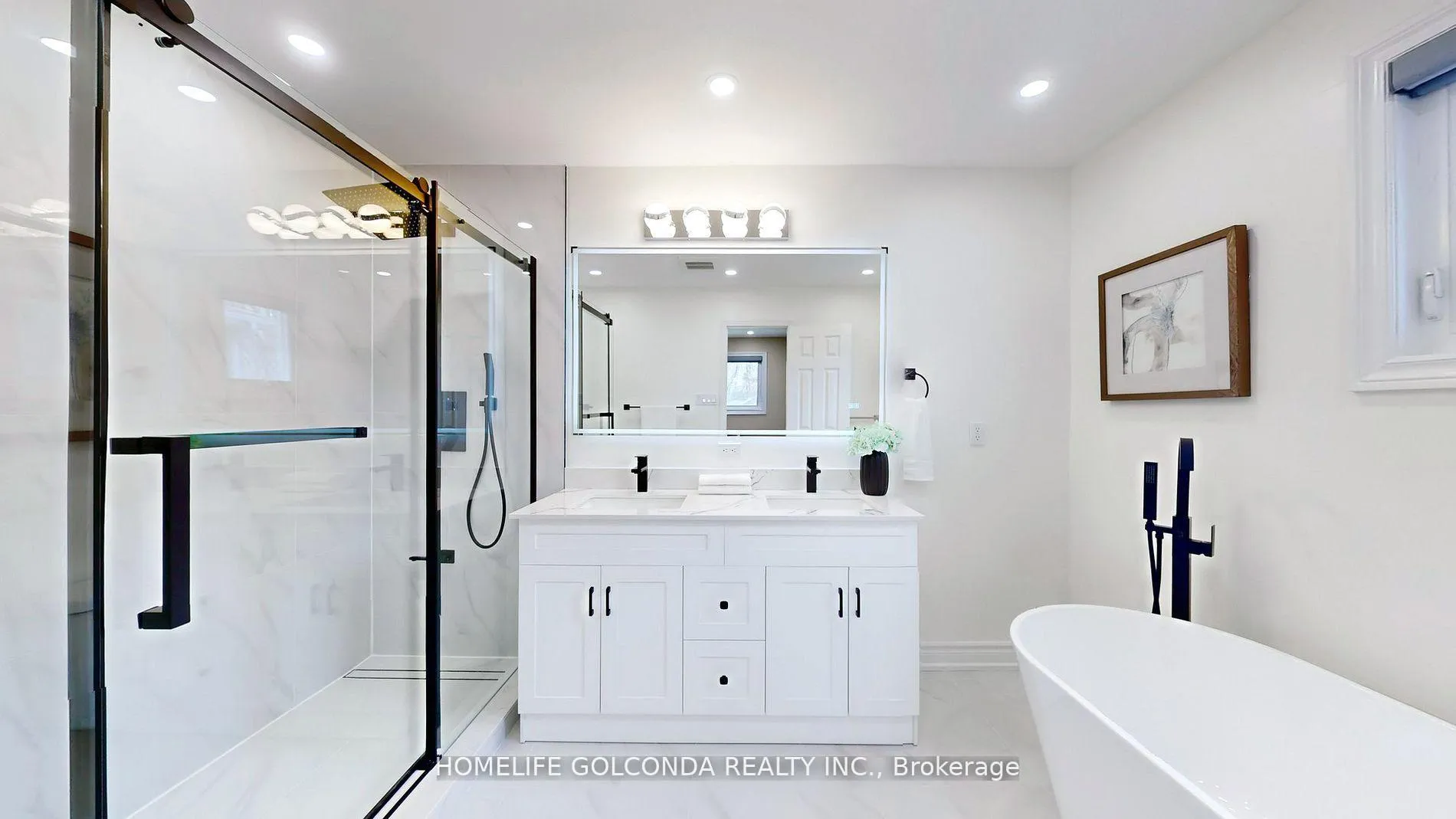 Photo 22 of 310 Airdrie Drive, Vaughan, East Woodbridge — HOMEH