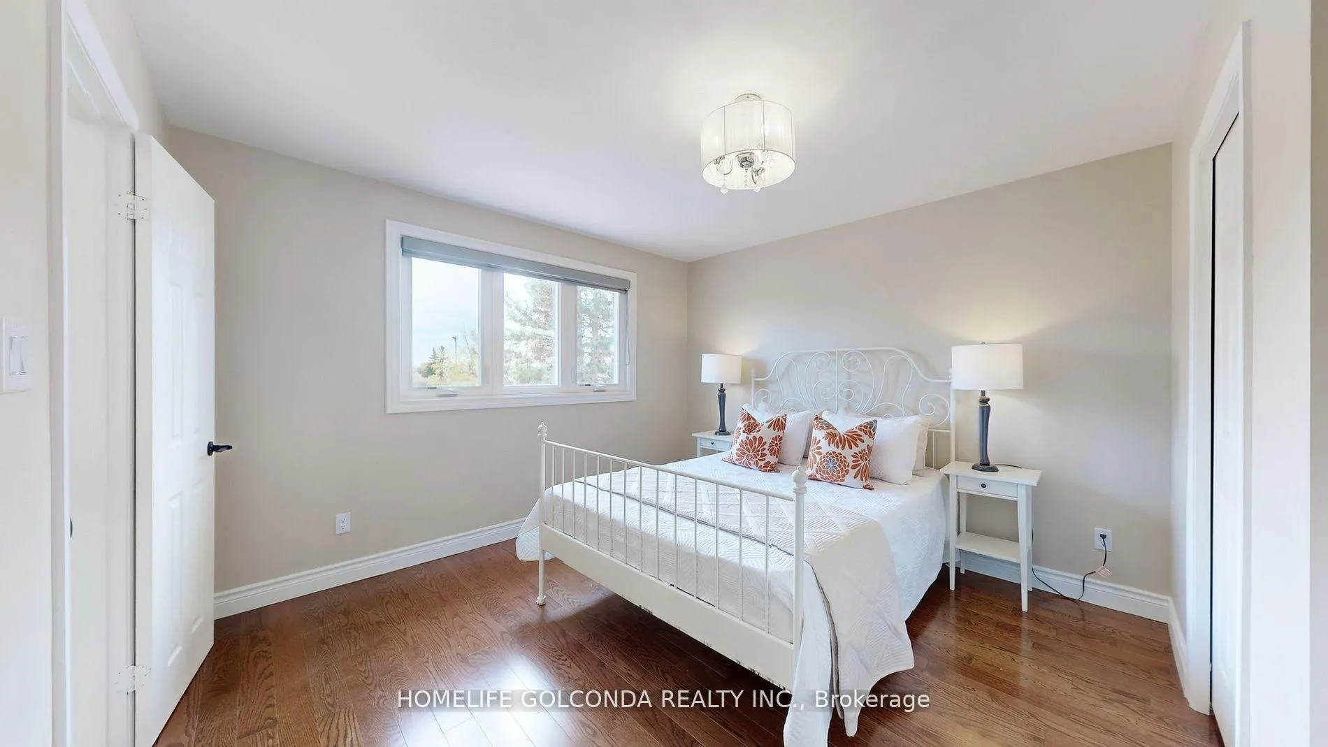 Photo 26 of 310 Airdrie Drive, Vaughan, East Woodbridge — HOMEH