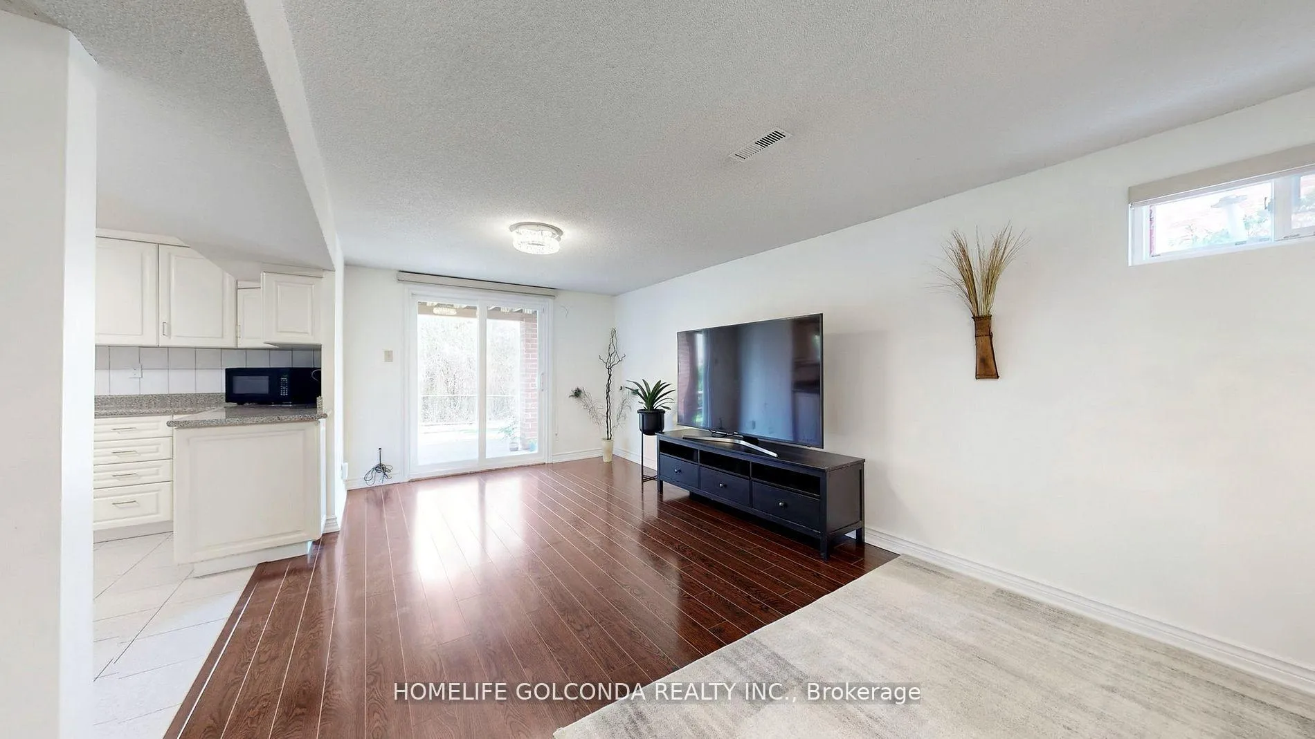 Photo 37 of 310 Airdrie Drive, Vaughan, East Woodbridge — HOMEH