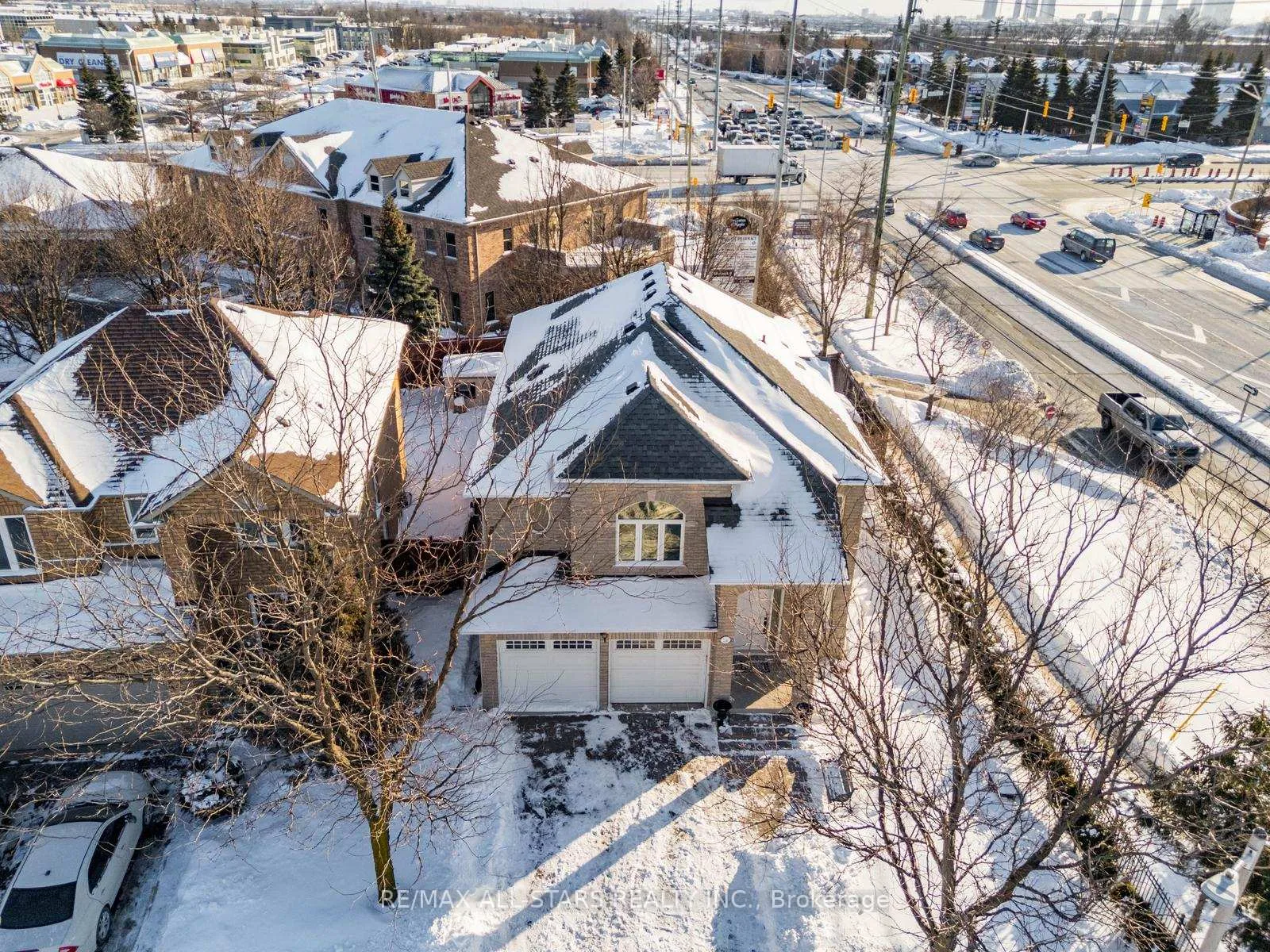 Photo 4 of 2241 Old Rutherford Road, Vaughan, Maple — HOMEH