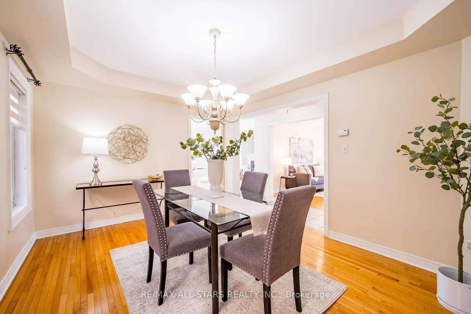Photo 16 of 2241 Old Rutherford Road, Vaughan, Maple — HOMEH