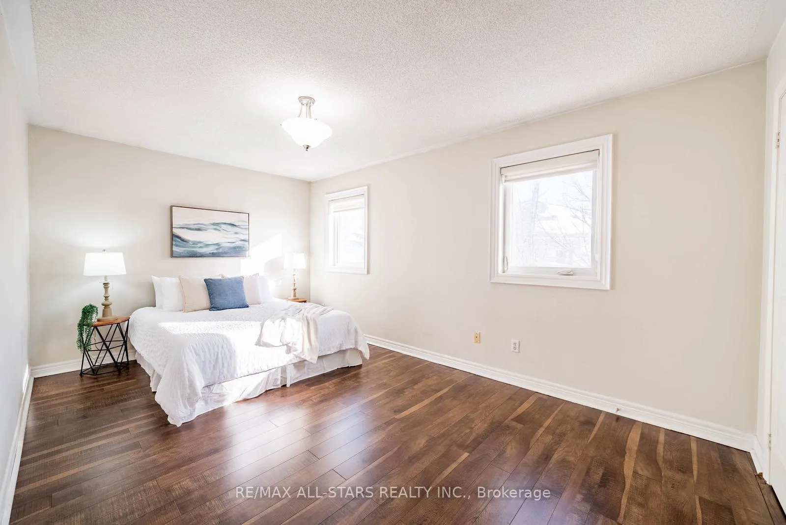 Photo 35 of 2241 Old Rutherford Road, Vaughan, Maple — HOMEH