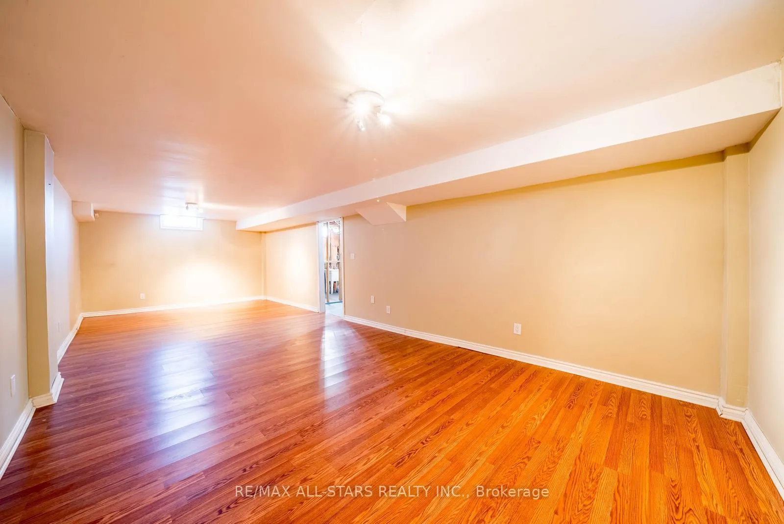 Photo 41 of 2241 Old Rutherford Road, Vaughan, Maple — HOMEH