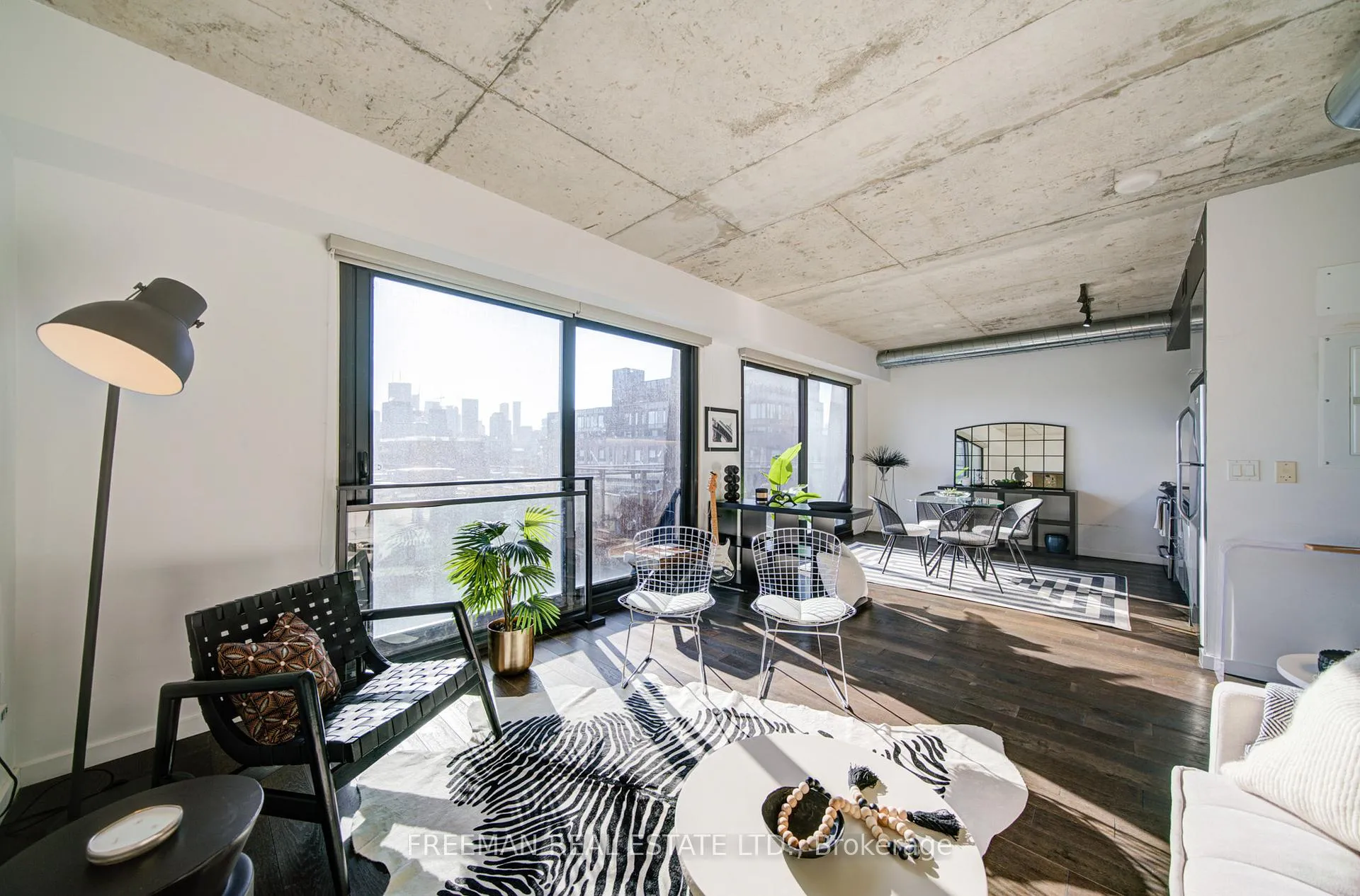 Photo 10 of Unit PH 37, 47 Lower River Street, Toronto, Moss Park — HOMEH