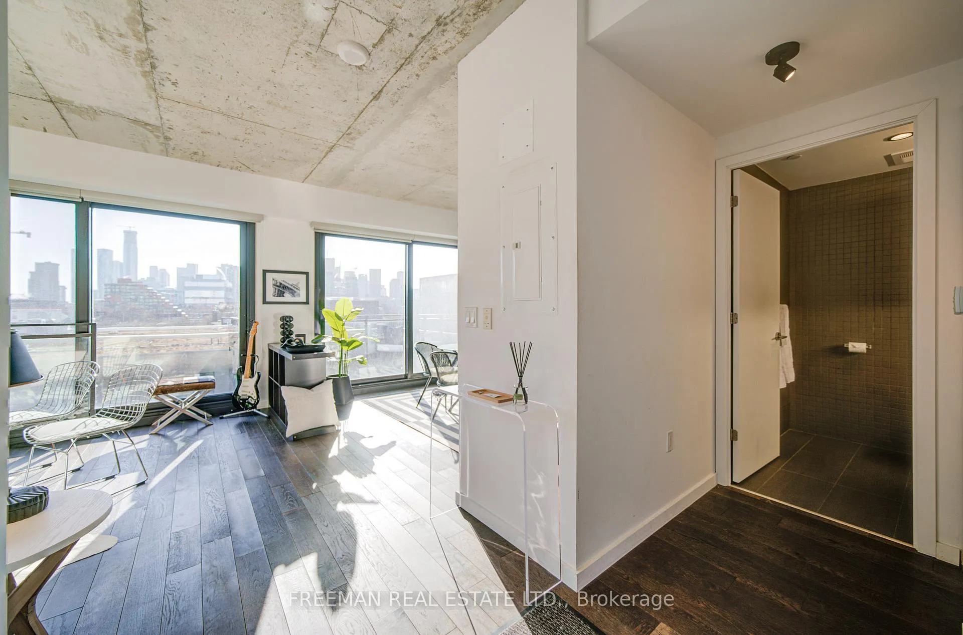Photo 14 of Unit PH 37, 47 Lower River Street, Toronto, Moss Park — HOMEH
