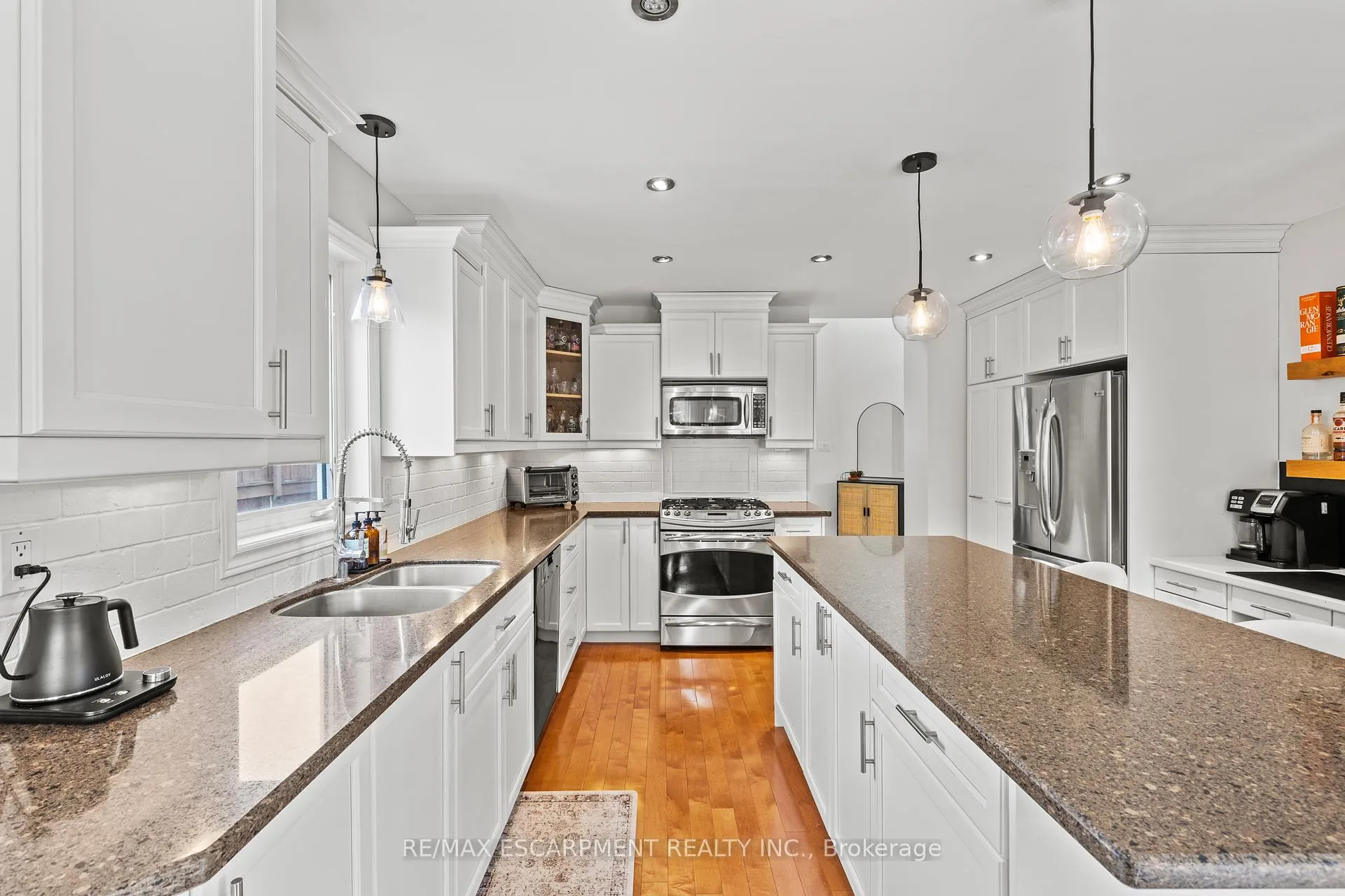 Photo 7 of 41 Griffith Drive, Grimsby, Grimsby East — HOMEH