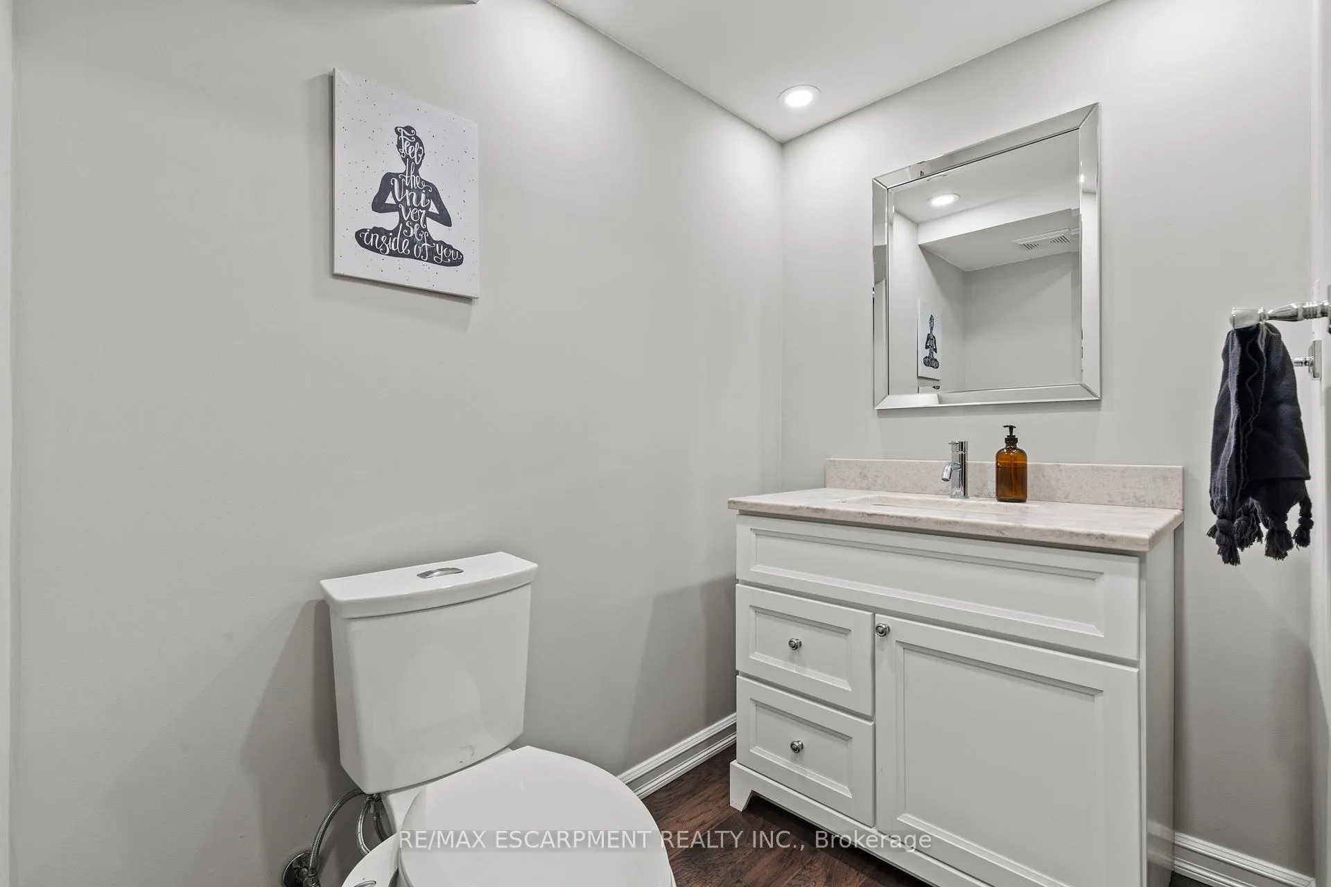 Photo 35 of 41 Griffith Drive, Grimsby, Grimsby East — HOMEH