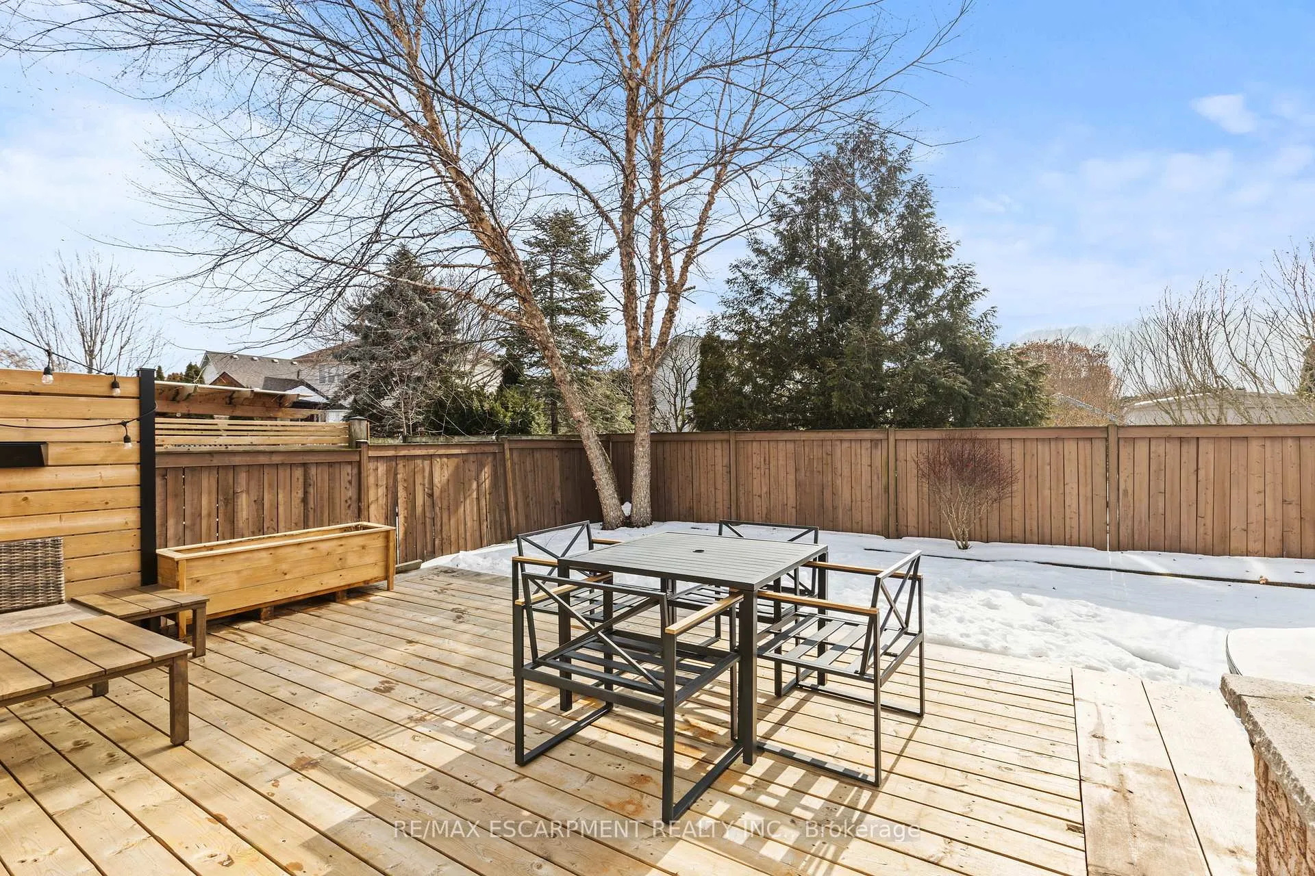 Photo 40 of 41 Griffith Drive, Grimsby, Grimsby East — HOMEH