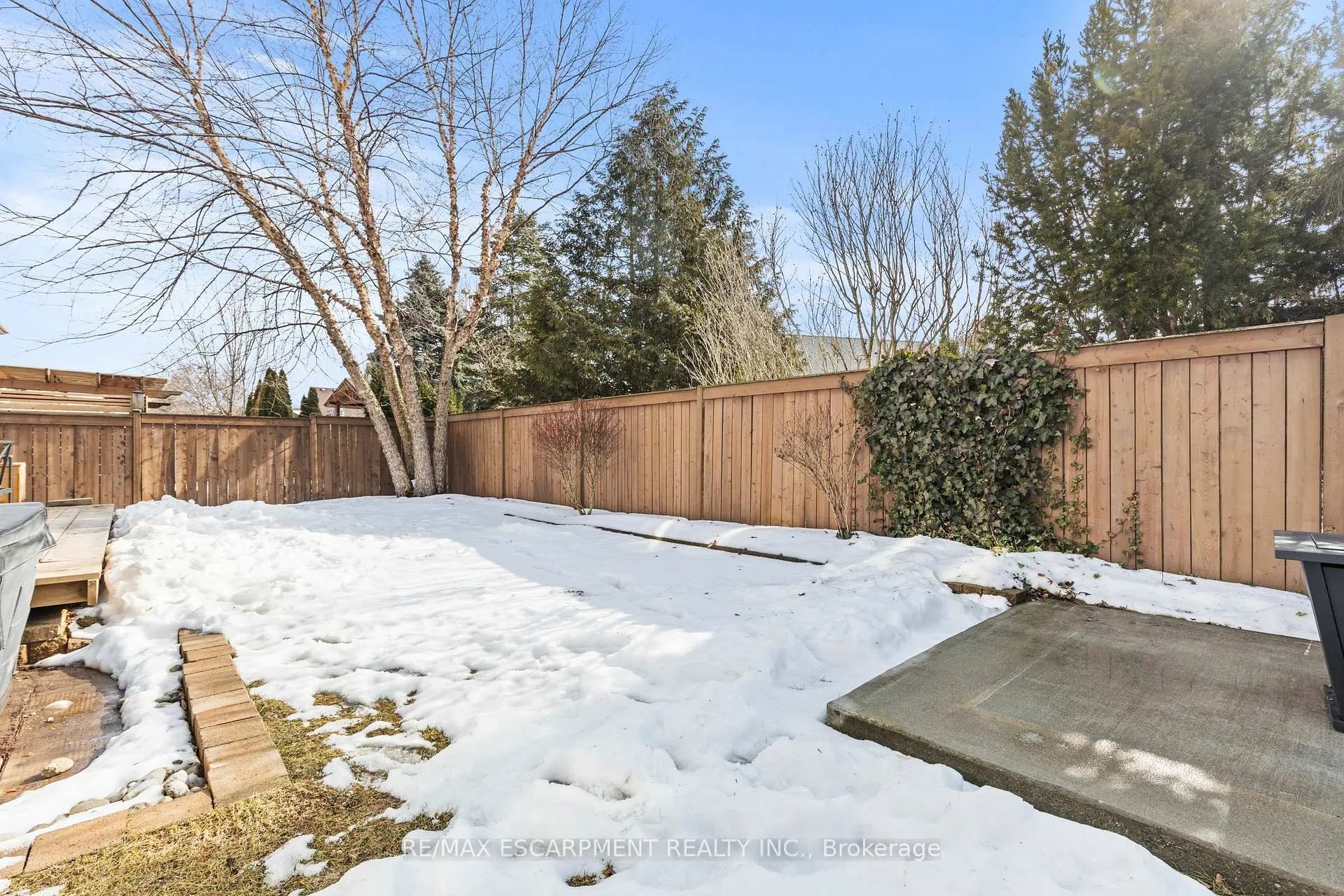 Photo 42 of 41 Griffith Drive, Grimsby, Grimsby East — HOMEH