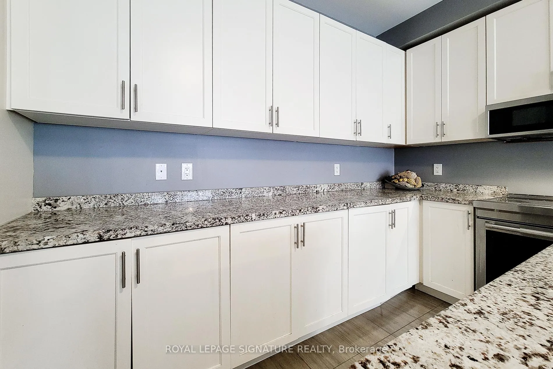 Photo 22 of 59 Robertson Road, Hamilton, Meadowlands — HOMEH