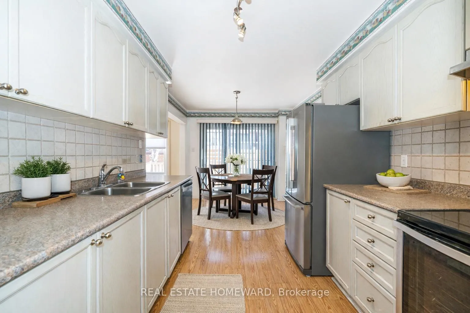 Photo 7 of 1941 Pine Grove Avenue, Pickering, Highbush — HOMEH