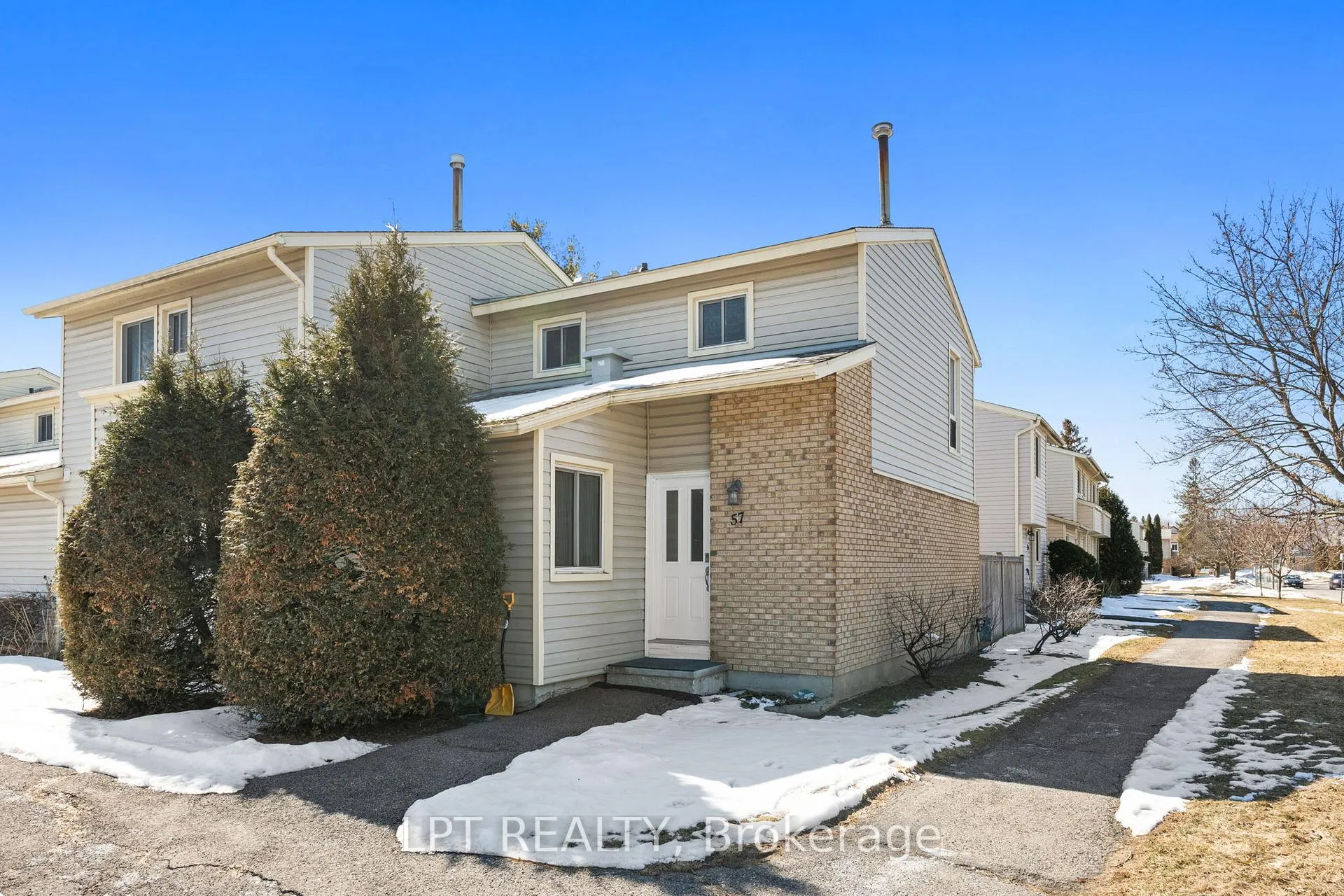 Photo 2 of 57 Malvern Drive, Ottawa, Barrhaven - Pheasant Run — HOMEH
