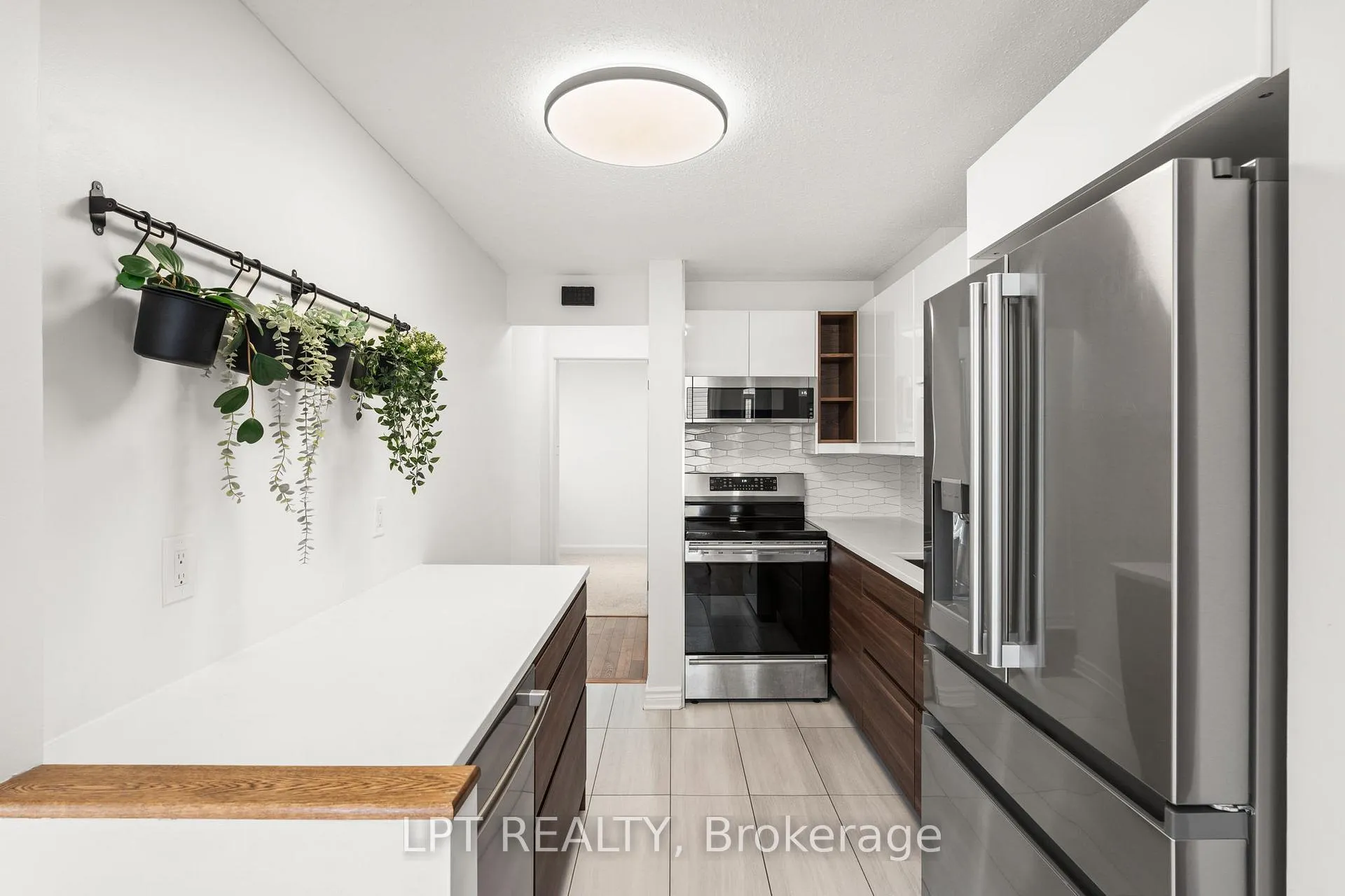 Photo 17 of 57 Malvern Drive, Ottawa, Barrhaven - Pheasant Run — HOMEH