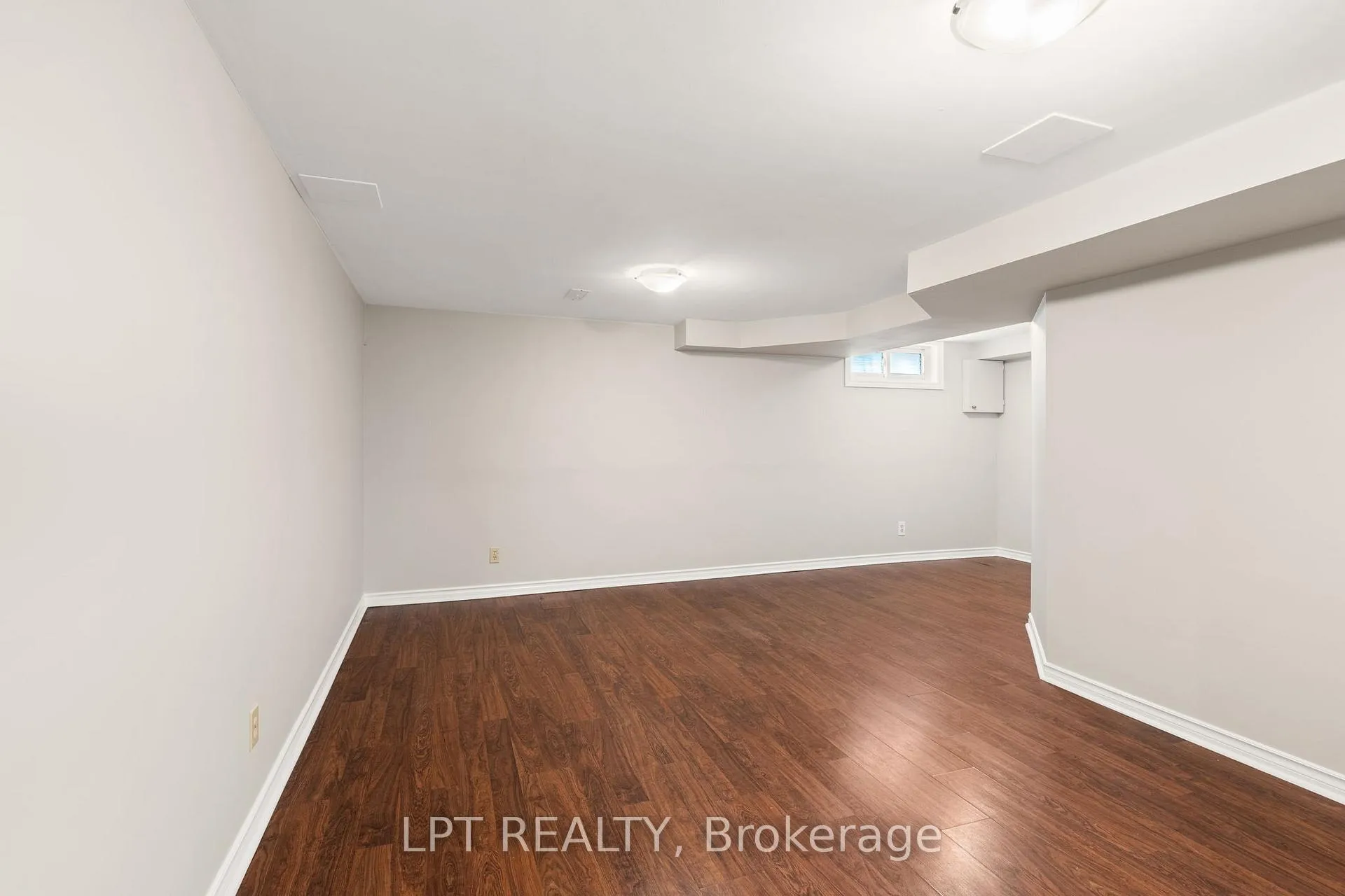 Photo 36 of 57 Malvern Drive, Ottawa, Barrhaven - Pheasant Run — HOMEH