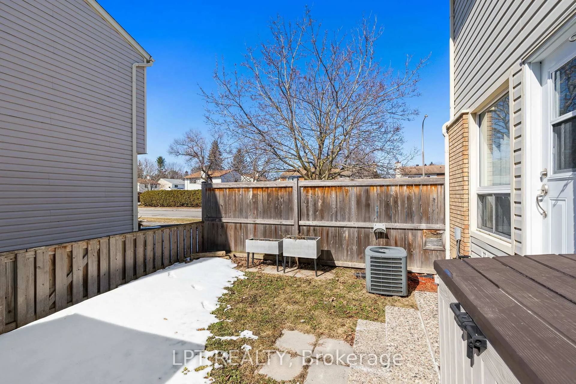 Photo 42 of 57 Malvern Drive, Ottawa, Barrhaven - Pheasant Run — HOMEH
