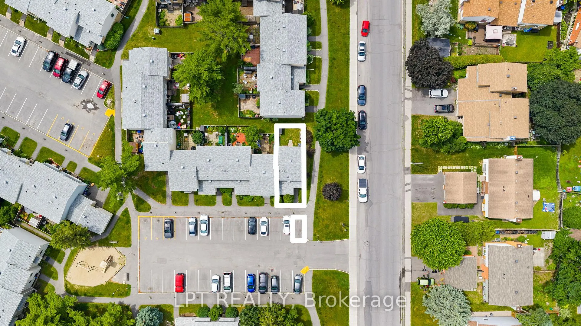 Photo 46 of 57 Malvern Drive, Ottawa, Barrhaven - Pheasant Run — HOMEH